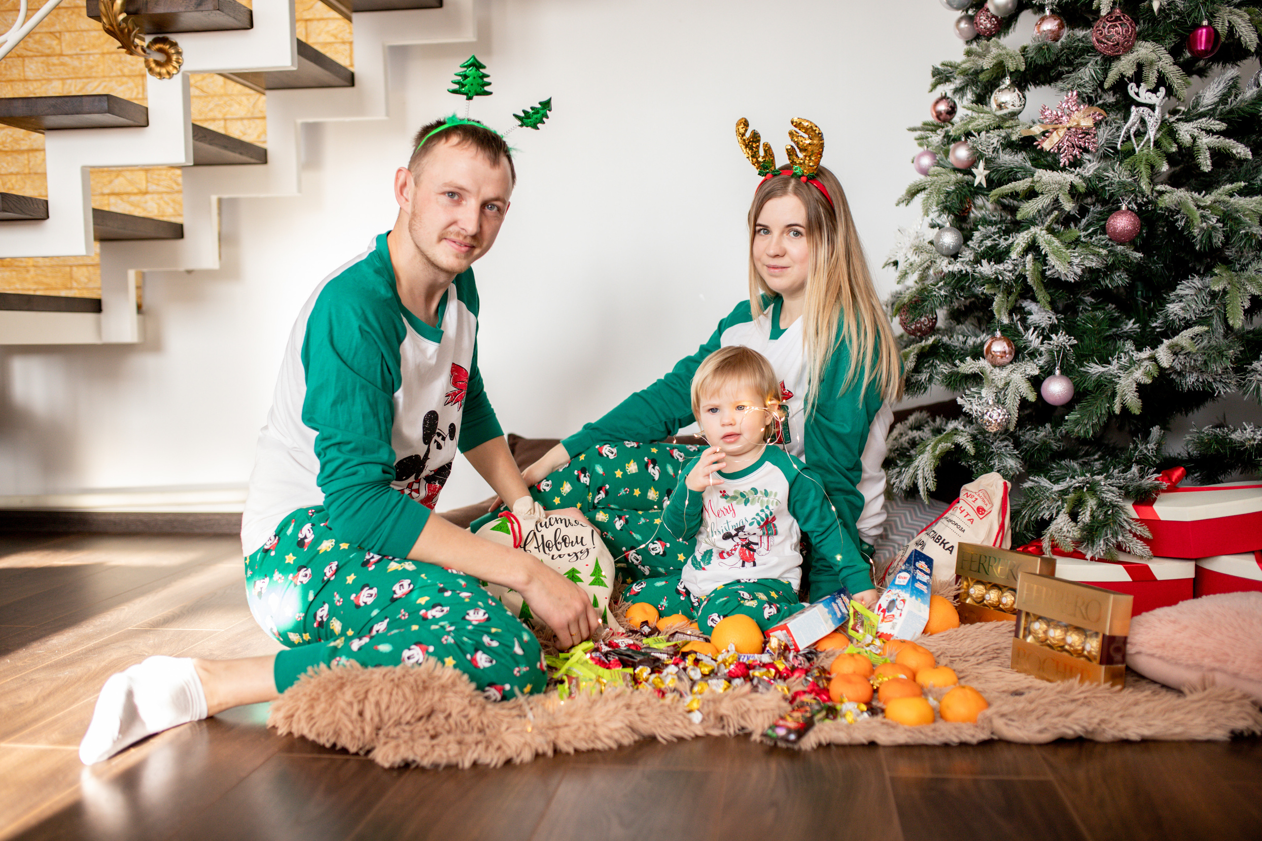 Семья Воложаниных 31 декабря 2022. Свадебный и семейный фотограф в Хабаровске Наталья Барсукова