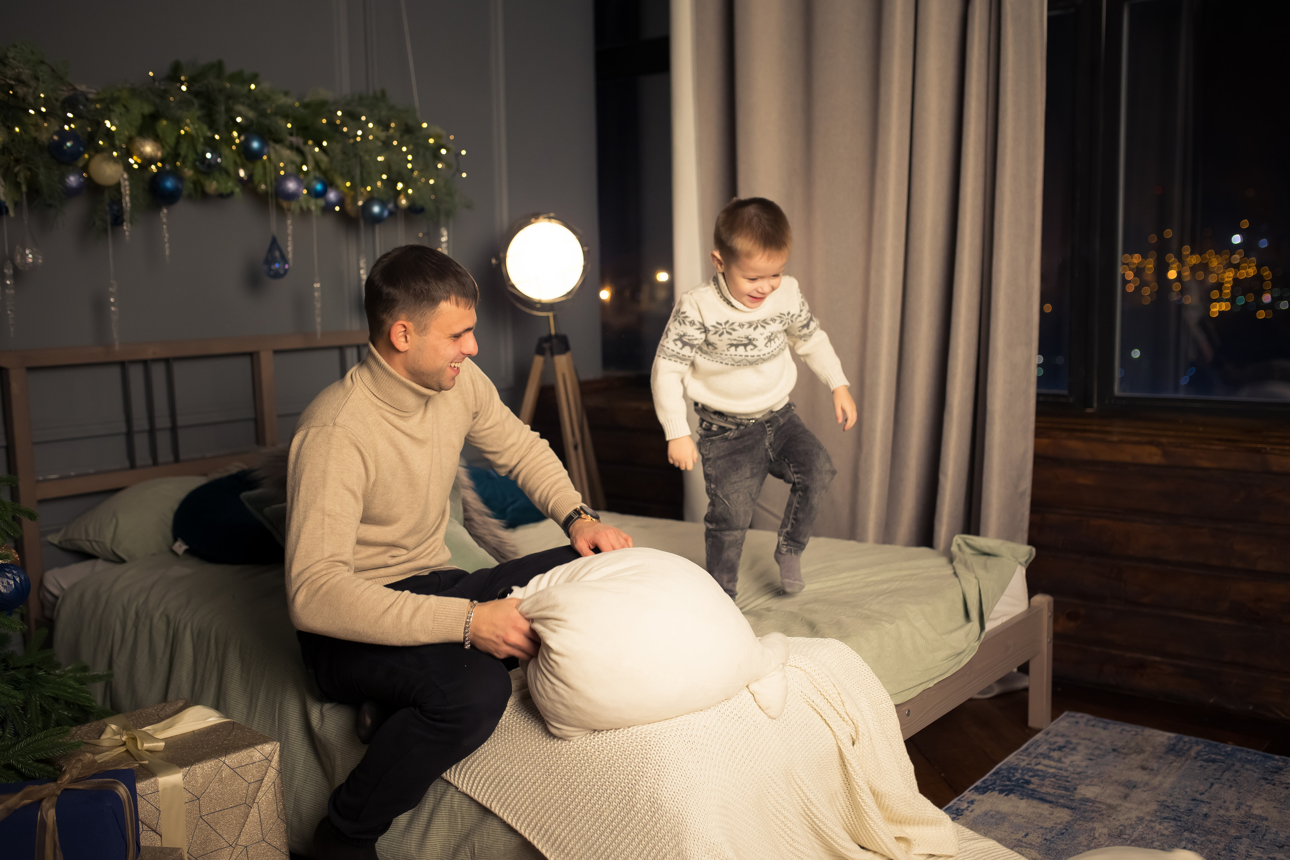 Семья Абаевых Новый год 2022. Свадебный и семейный фотограф в Хабаровске Наталья Барсукова