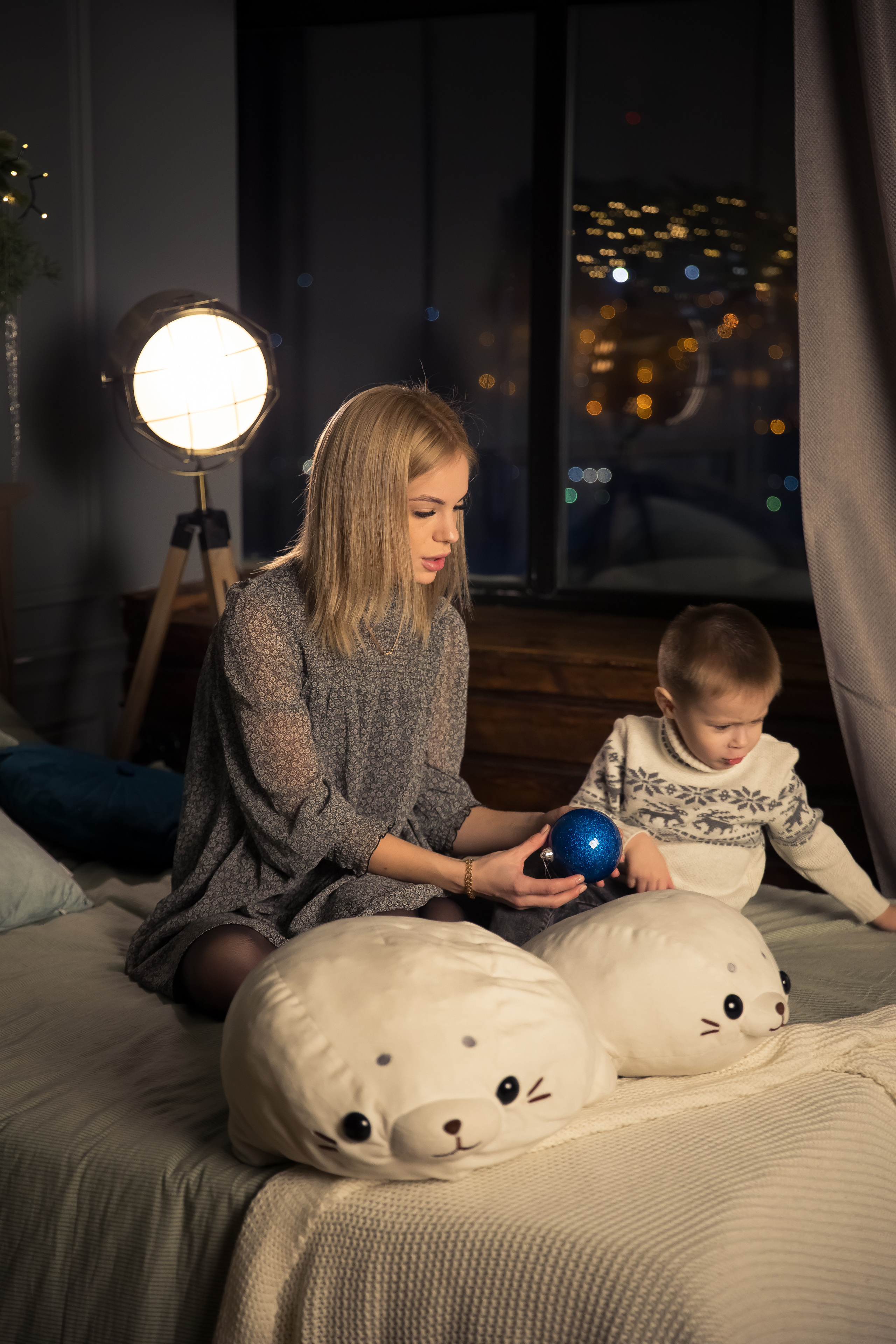 Семья Абаевых Новый год 2022. Свадебный и семейный фотограф в Хабаровске Наталья Барсукова