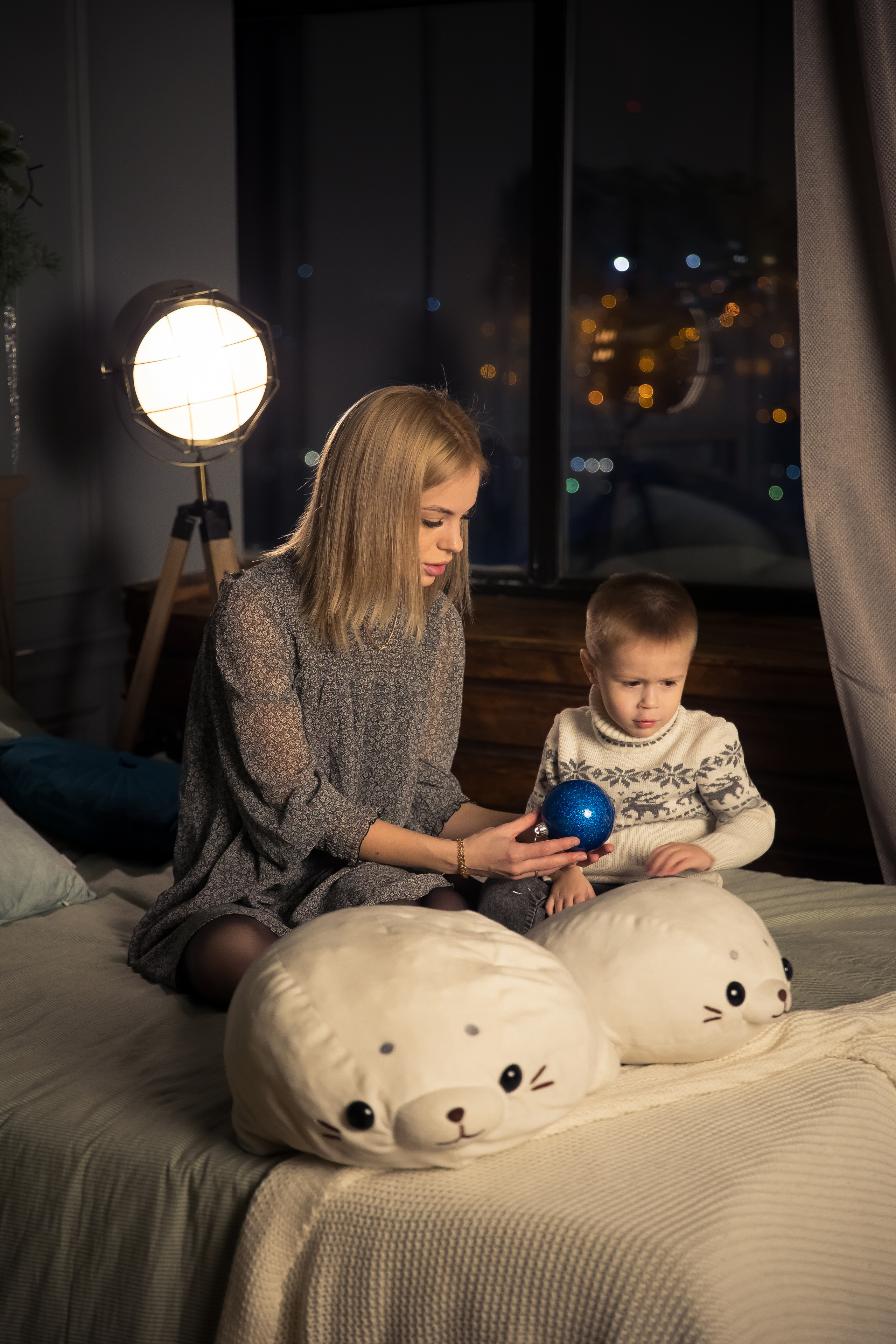 Семья Абаевых Новый год 2022. Свадебный и семейный фотограф в Хабаровске Наталья Барсукова