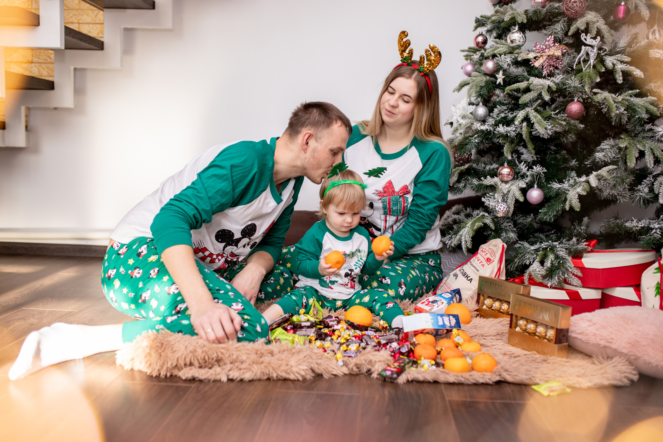 Семья Воложаниных 31 декабря 2022. Свадебный и семейный фотограф в Хабаровске Наталья Барсукова