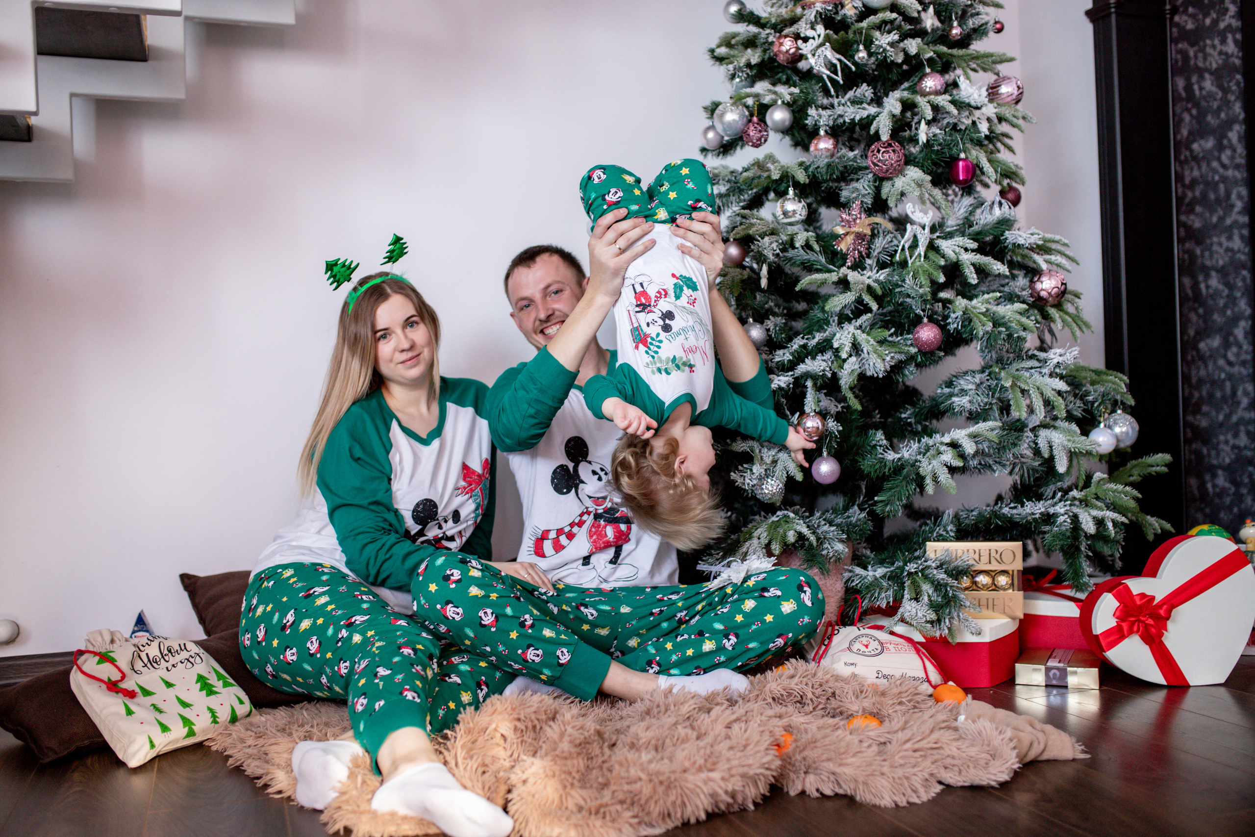 Семья Воложаниных 31 декабря 2022. Свадебный и семейный фотограф в Хабаровске Наталья Барсукова