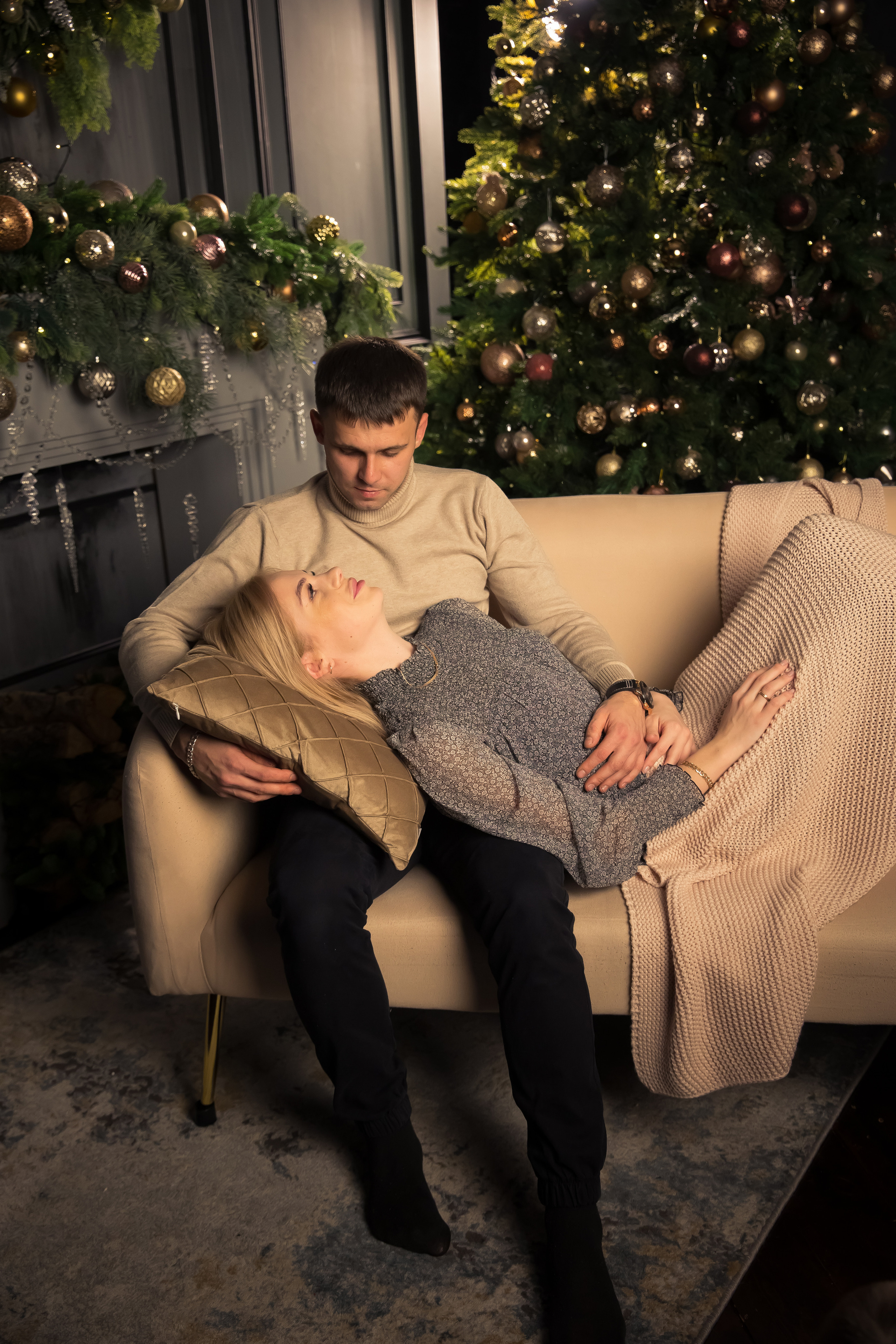 Семья Абаевых Новый год 2022. Свадебный и семейный фотограф в Хабаровске Наталья Барсукова