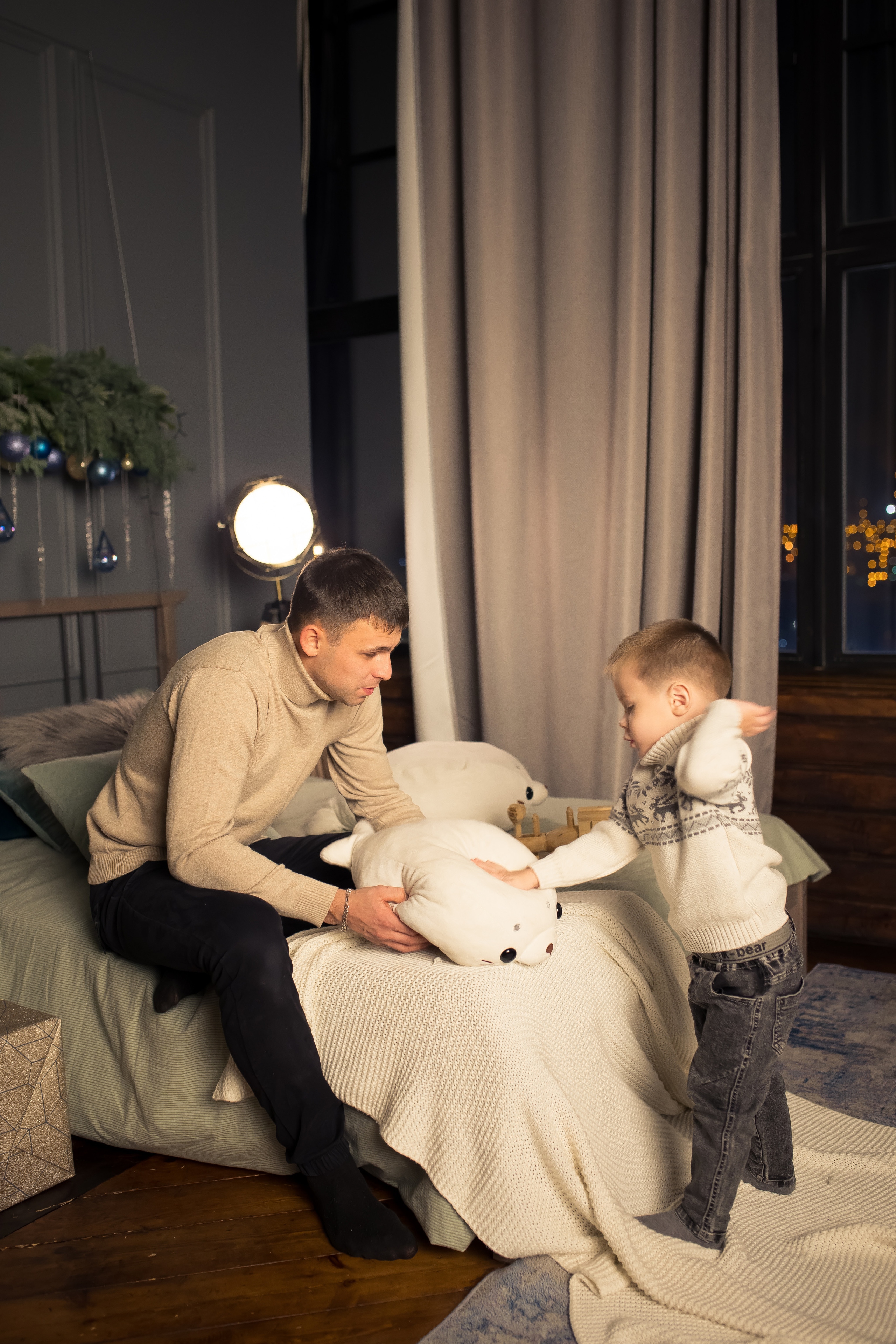 Семья Абаевых Новый год 2022. Свадебный и семейный фотограф в Хабаровске Наталья Барсукова