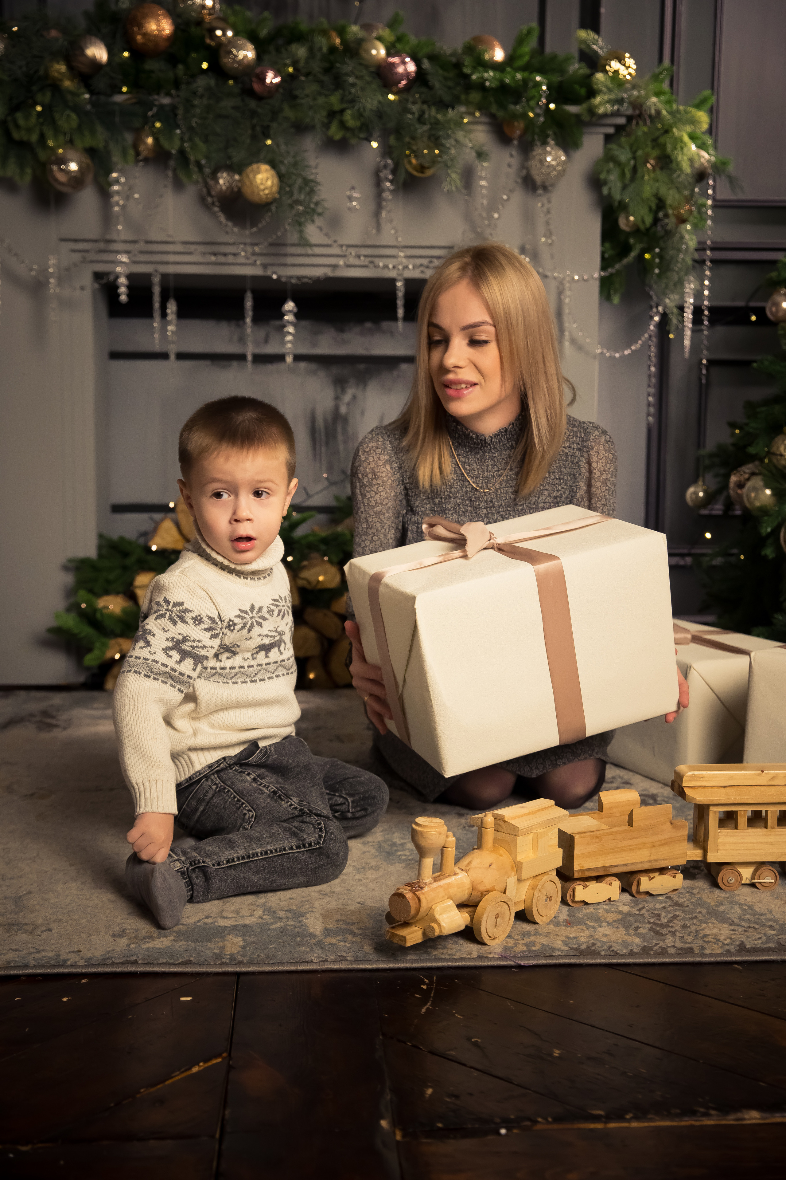 Семья Абаевых Новый год 2022. Свадебный и семейный фотограф в Хабаровске Наталья Барсукова