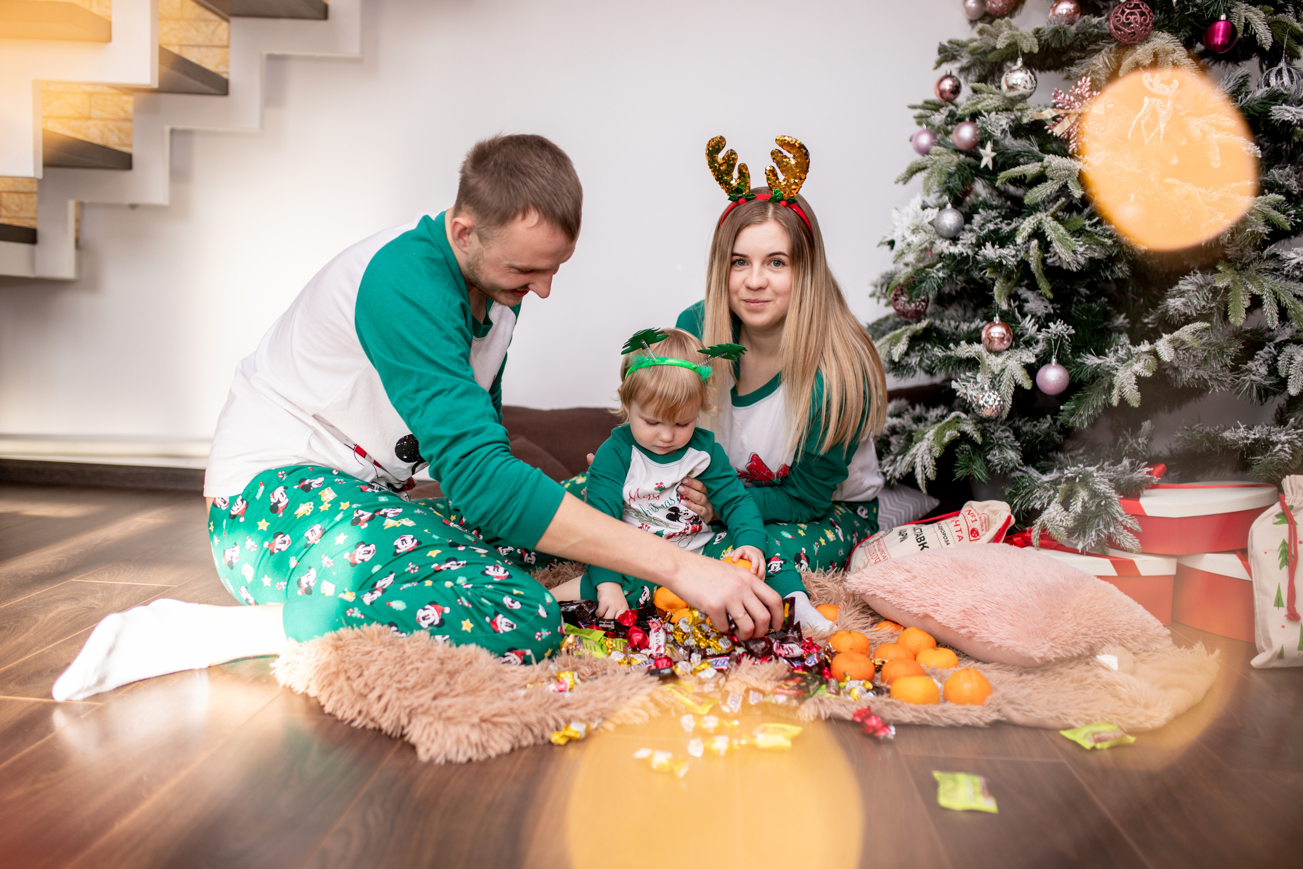 Семья Воложаниных 31 декабря 2022. Свадебный и семейный фотограф в Хабаровске Наталья Барсукова