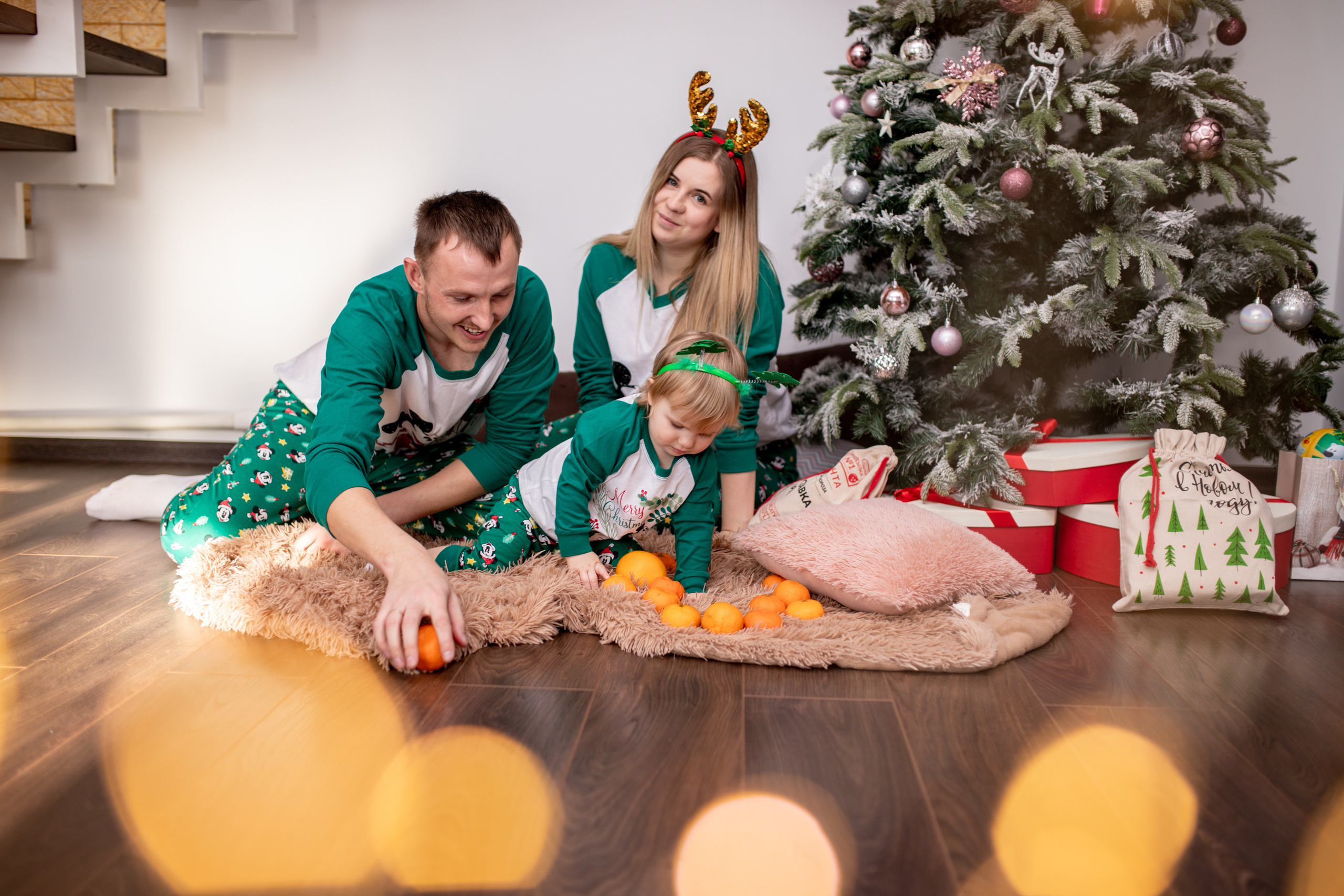 Семья Воложаниных 31 декабря 2022. Свадебный и семейный фотограф в Хабаровске Наталья Барсукова