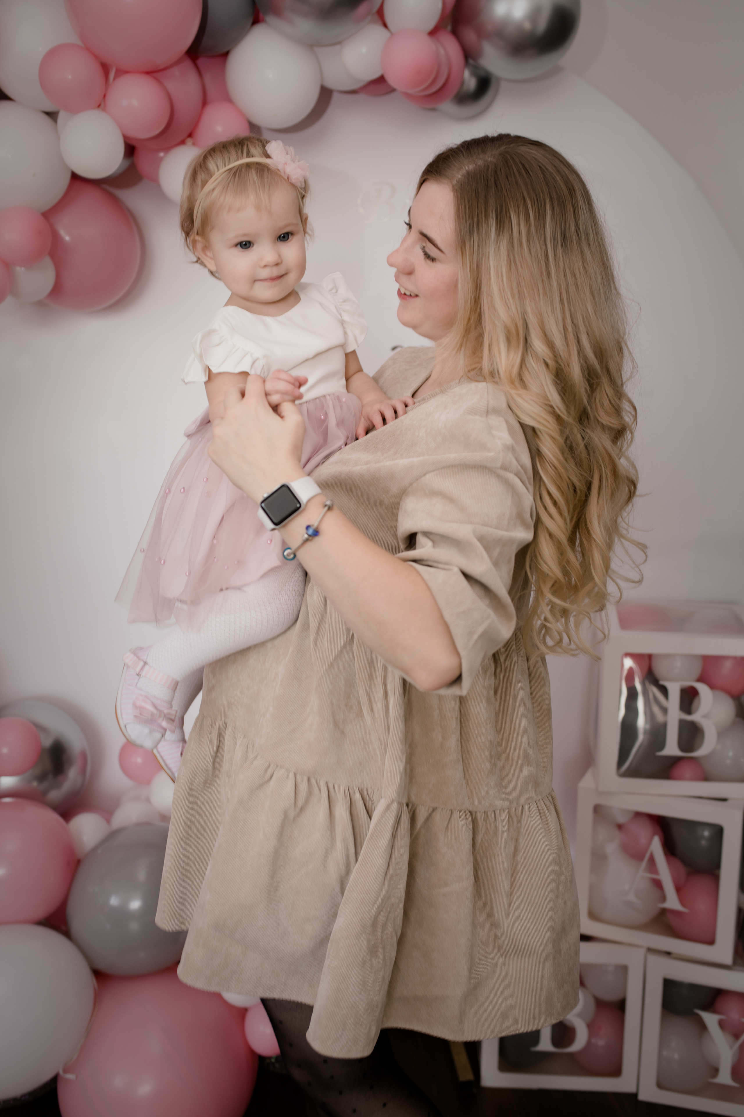 1 год Василиса ноябрь 2021. Свадебный и семейный фотограф в Хабаровске Наталья Барсукова