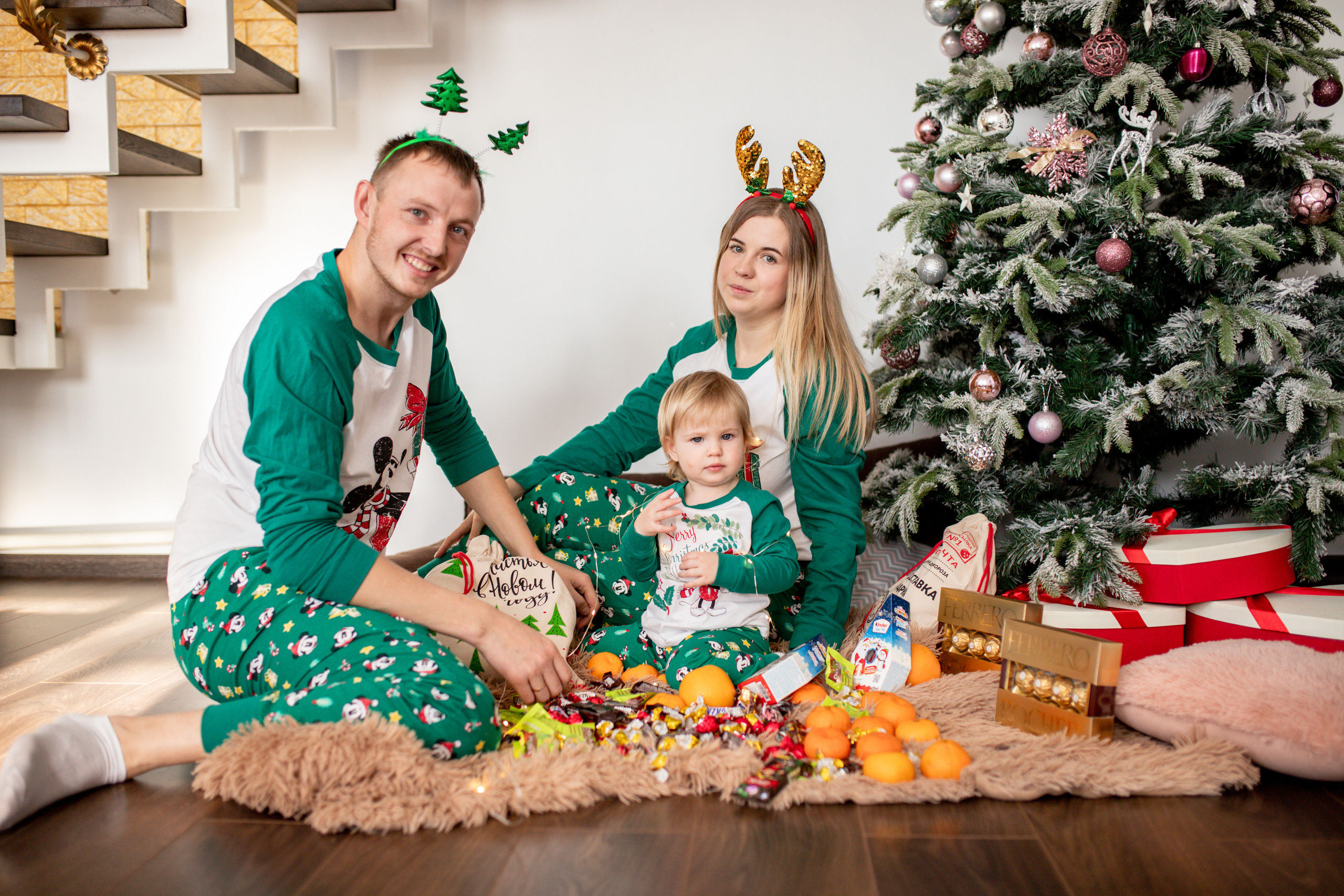 Семья Воложаниных 31 декабря 2022. Свадебный и семейный фотограф в Хабаровске Наталья Барсукова