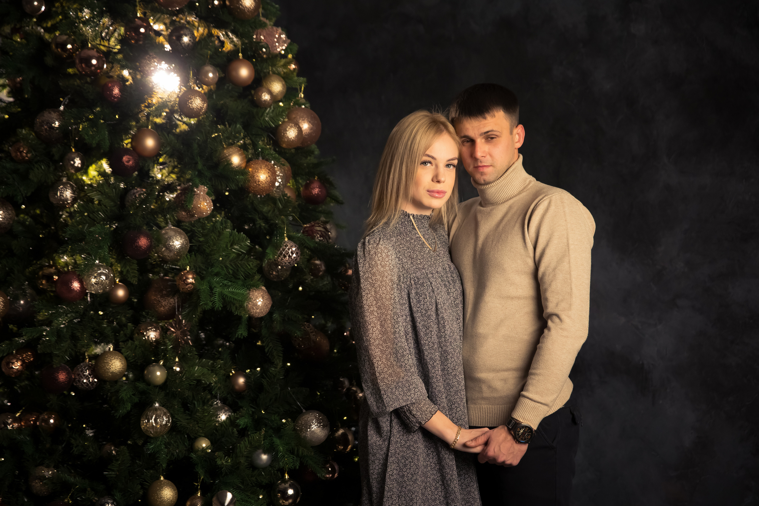 Семья Абаевых Новый год 2022. Свадебный и семейный фотограф в Хабаровске Наталья Барсукова