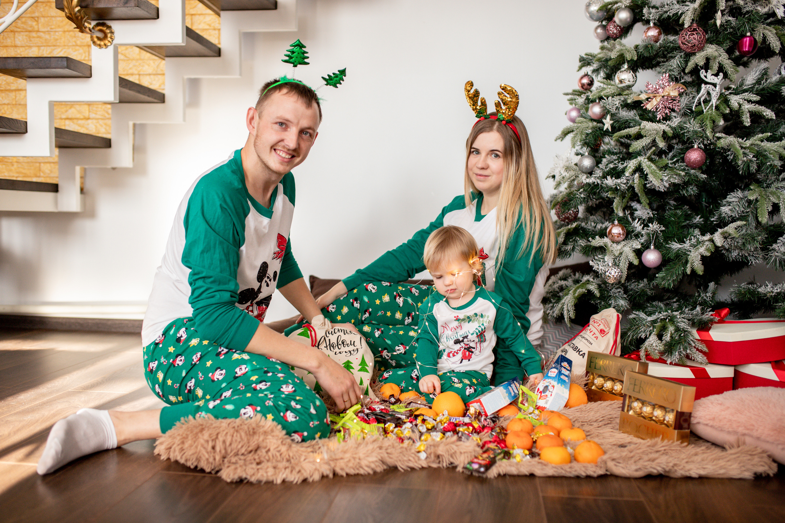 Семья Воложаниных 31 декабря 2022. Свадебный и семейный фотограф в Хабаровске Наталья Барсукова