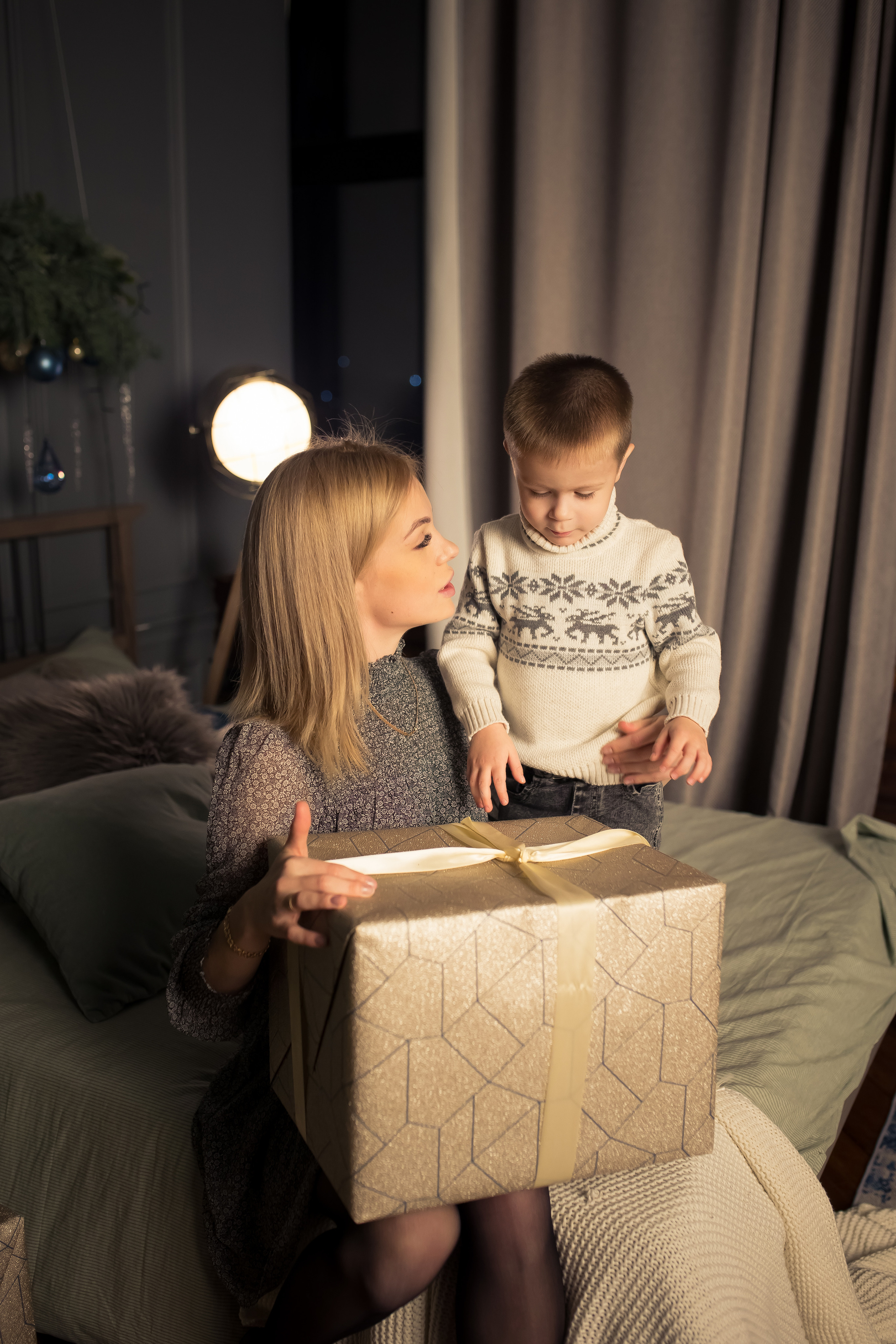 Семья Абаевых Новый год 2022. Свадебный и семейный фотограф в Хабаровске Наталья Барсукова