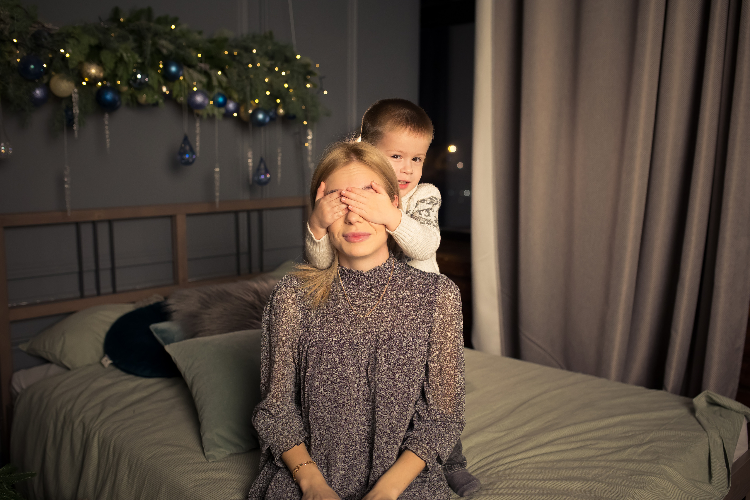 Семья Абаевых Новый год 2022. Свадебный и семейный фотограф в Хабаровске Наталья Барсукова