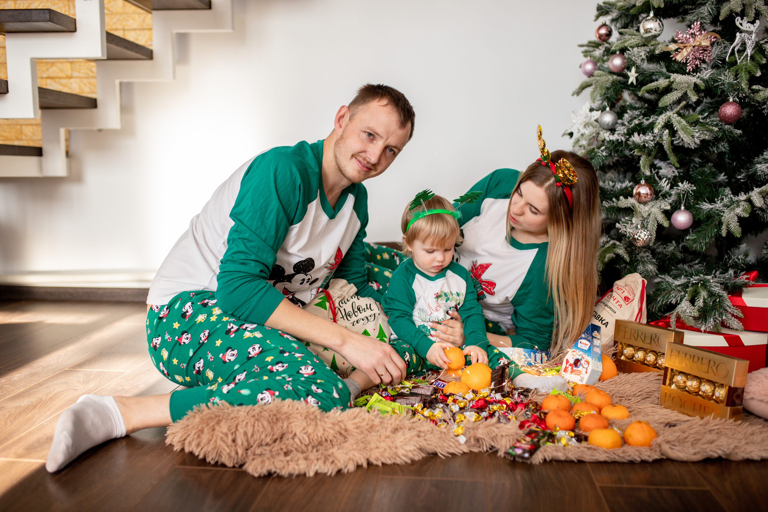 Семья Воложаниных 31 декабря 2022. Свадебный и семейный фотограф в Хабаровске Наталья Барсукова