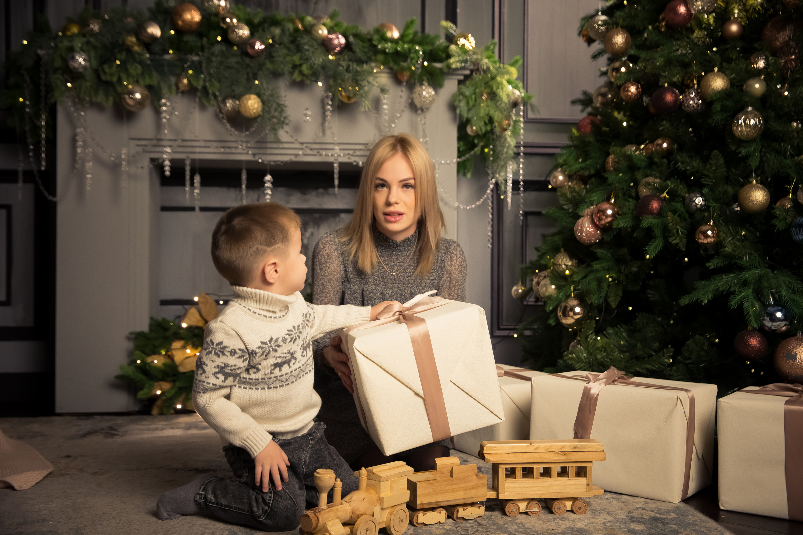 Семья Абаевых Новый год 2022. Свадебный и семейный фотограф в Хабаровске Наталья Барсукова