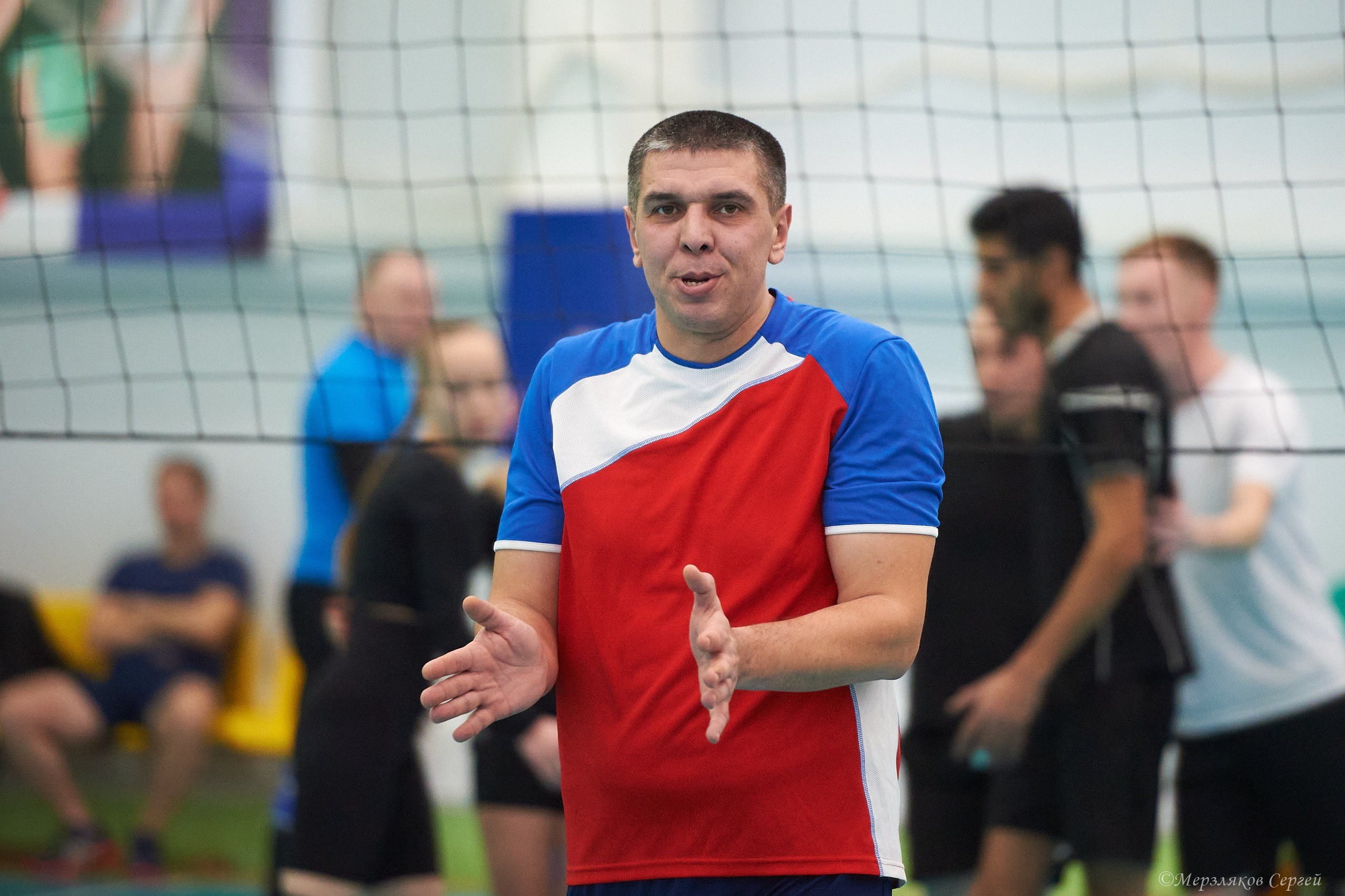 Новогодний волейбольный турнир. Ижевск. 16.12.23. Спортивный репортажный фотограф в Ижевске Сергей Мерзляков