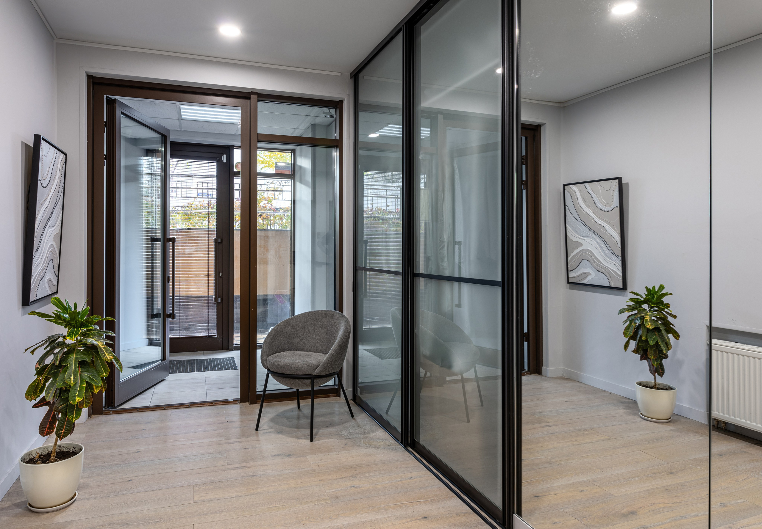 Шоурум магазина одежды WEME (136 м²). Елена Жукова. Архитектура, дизайн и ремонт