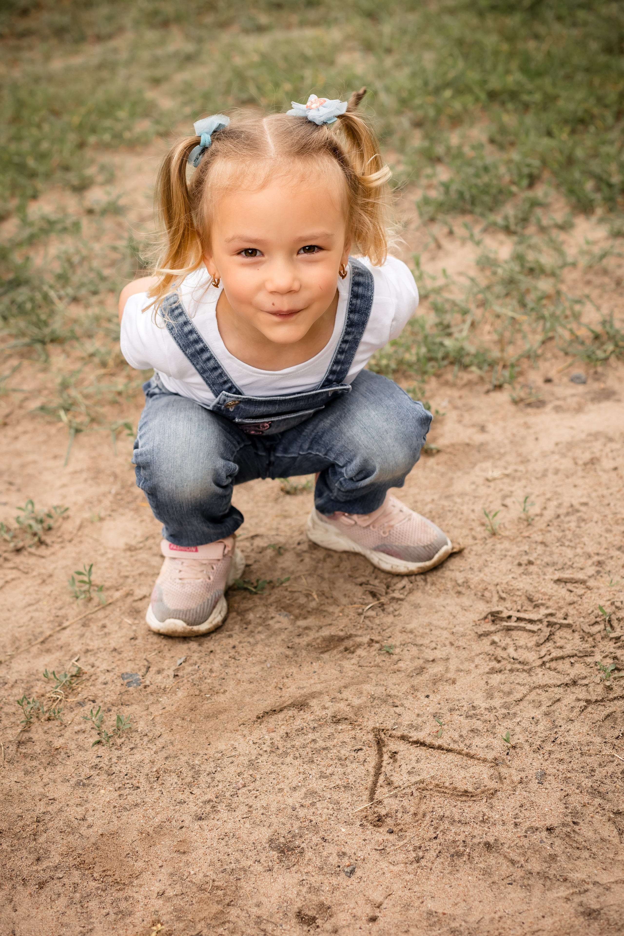 Катя с детками