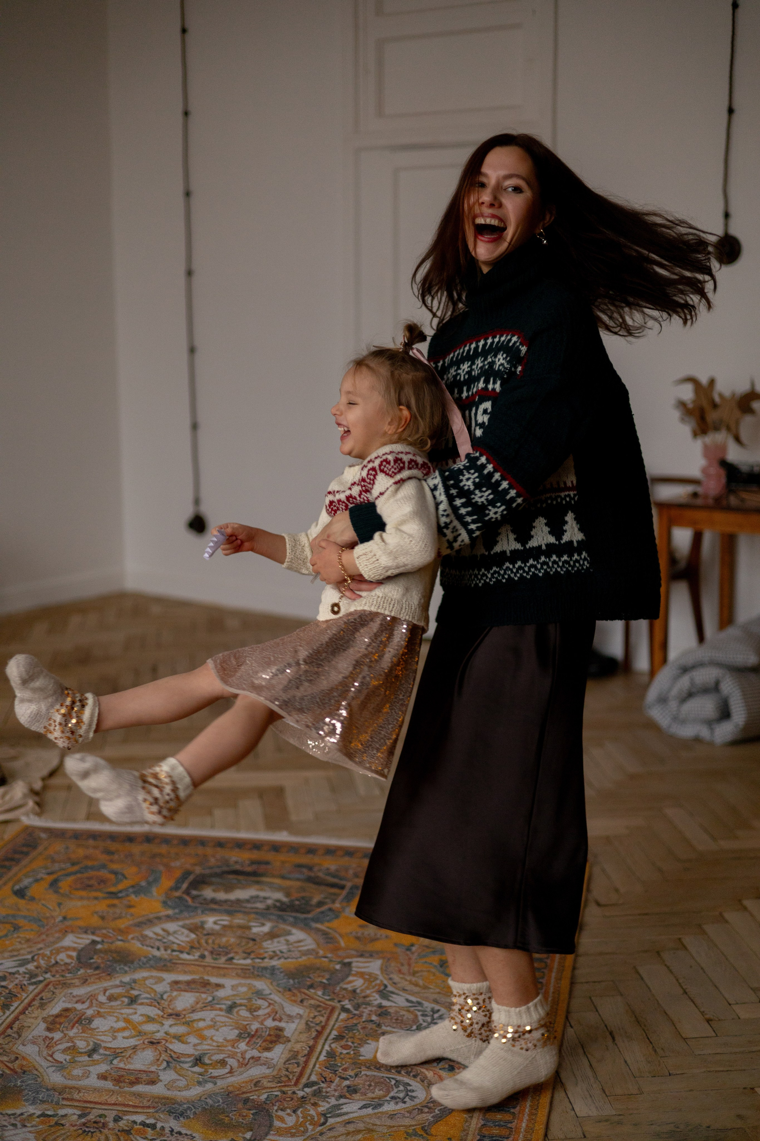 Аня и Эмма. Студия Весна. Главная