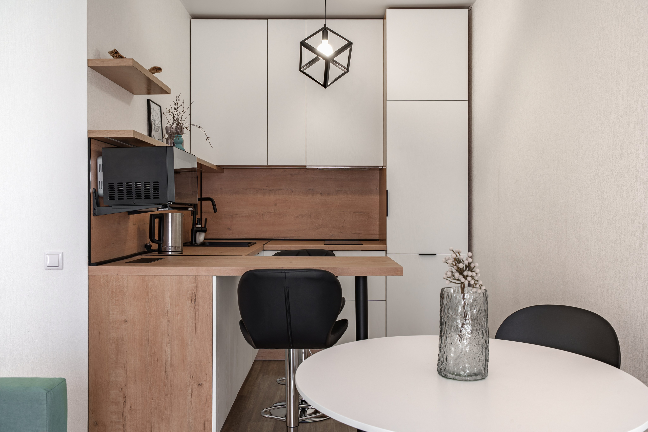 Фотосъемка для посуточной аренды. Интерьерный фотограф и ретушер в Красноярске Денис Антропов