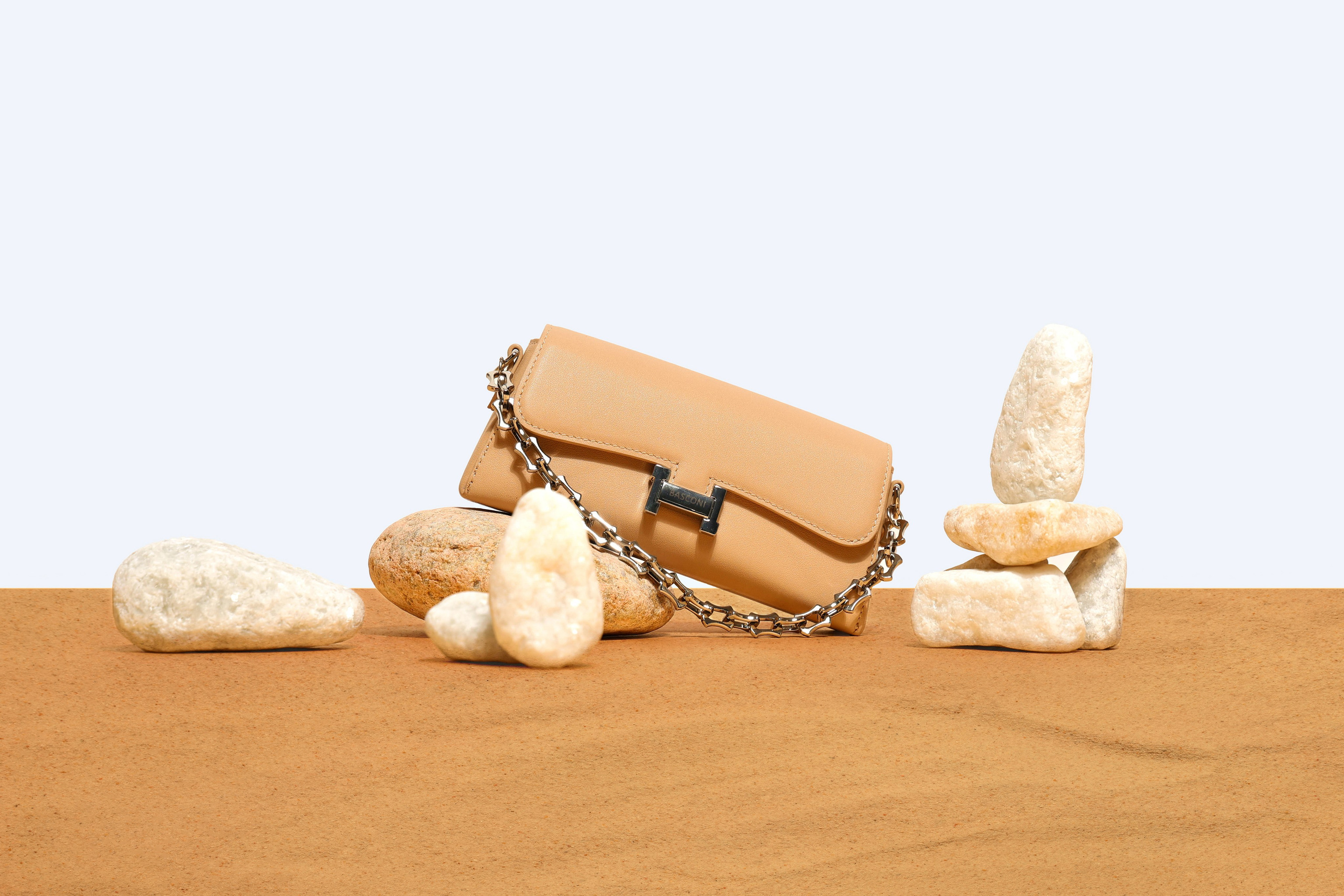 Цветной фон. Предметный фотограф Артём Йома