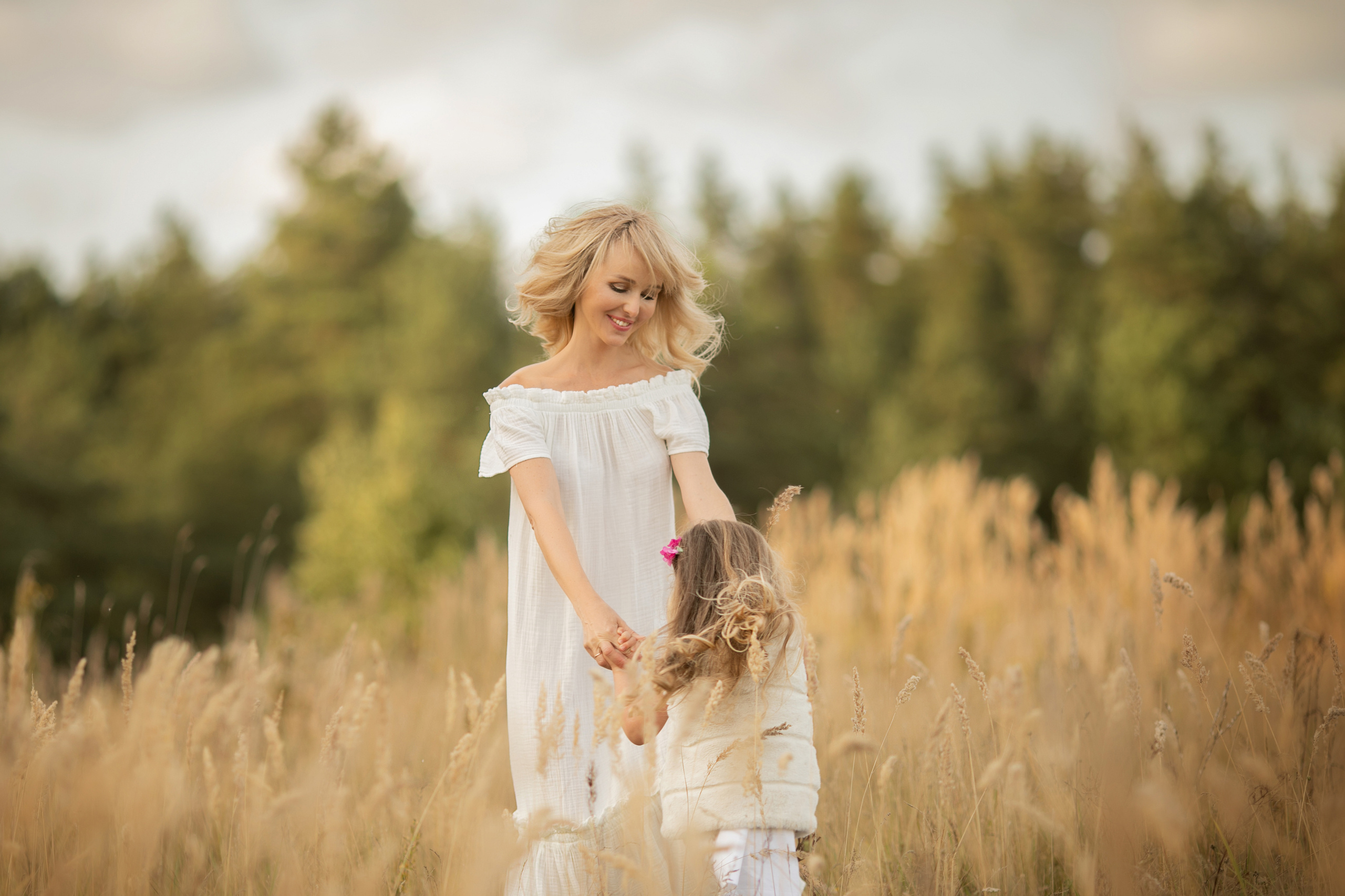 Ветер в волосах. Детский и семейный фотограф Муксимова Ирина
