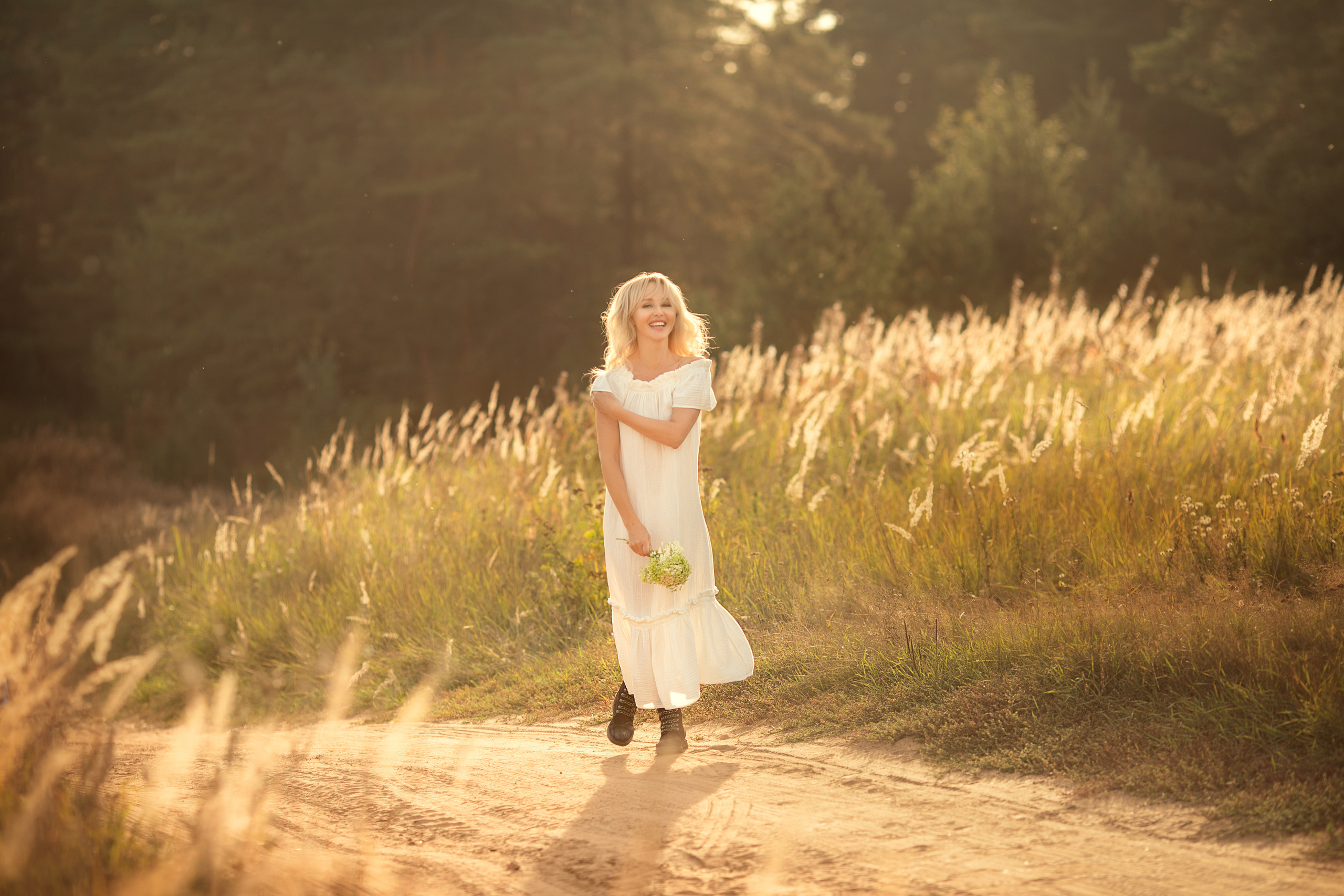 Ветер в волосах. Детский и семейный фотограф Муксимова Ирина
