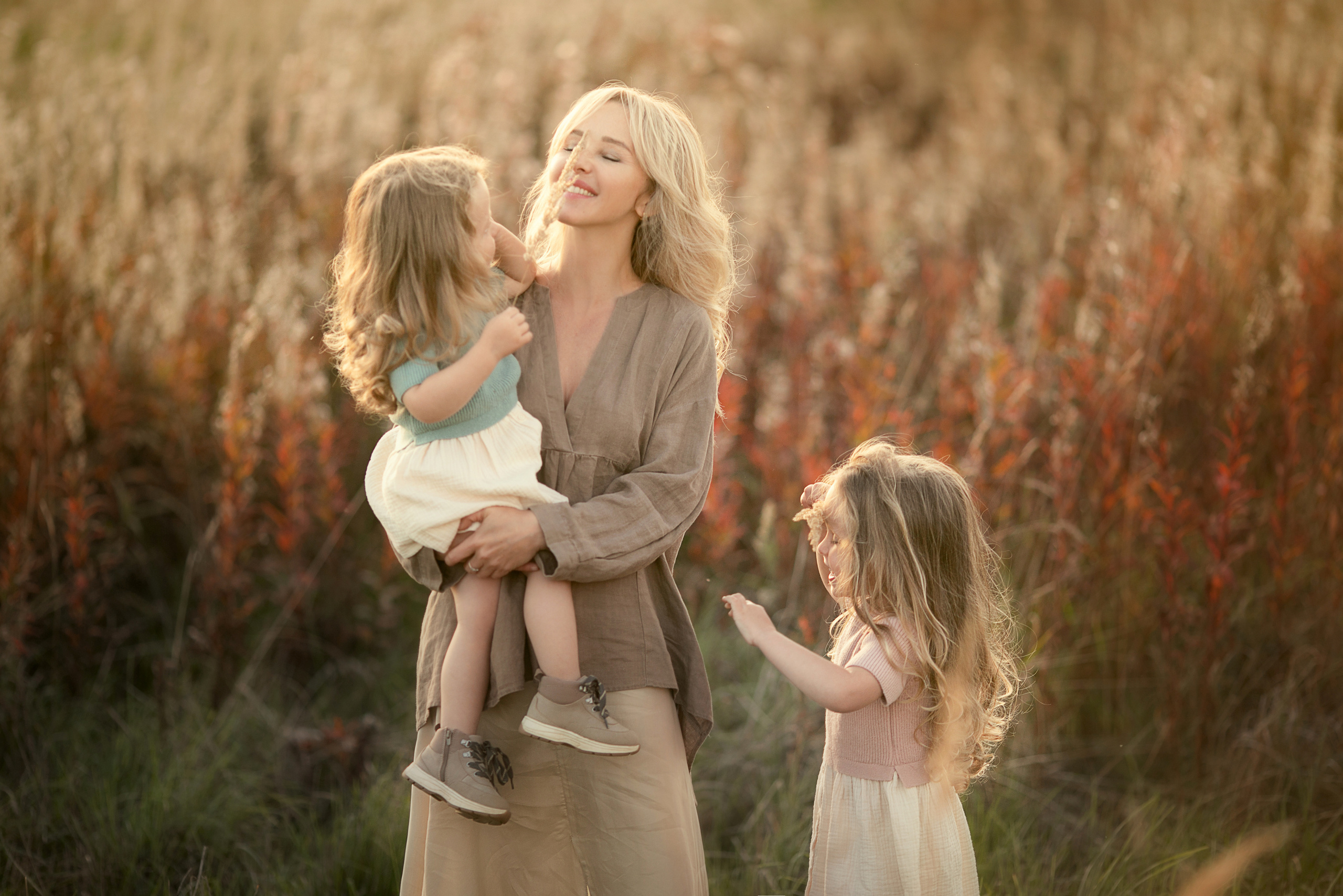 Ветер в волосах. Детский и семейный фотограф Муксимова Ирина
