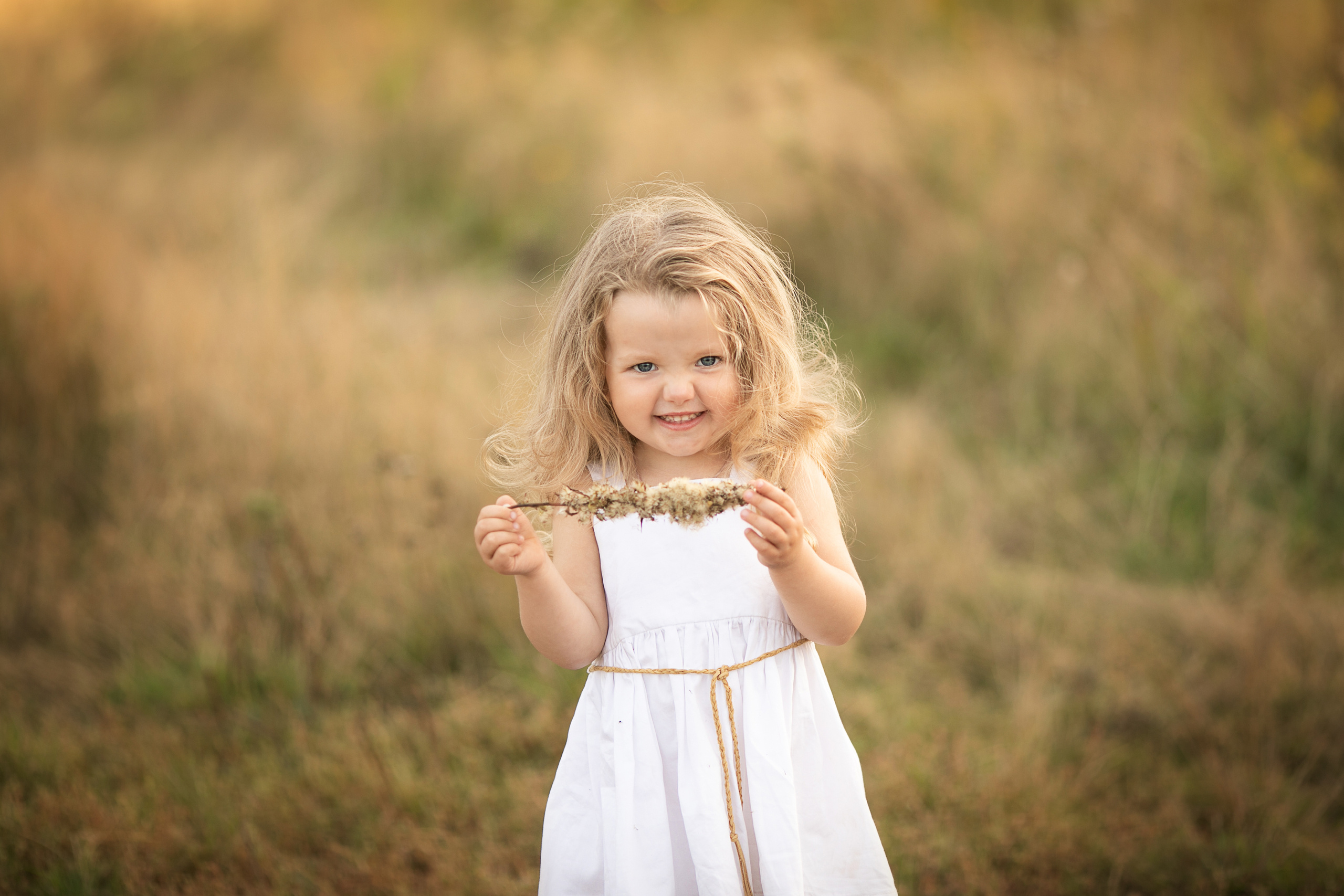 Ветер в волосах. Детский и семейный фотограф Муксимова Ирина