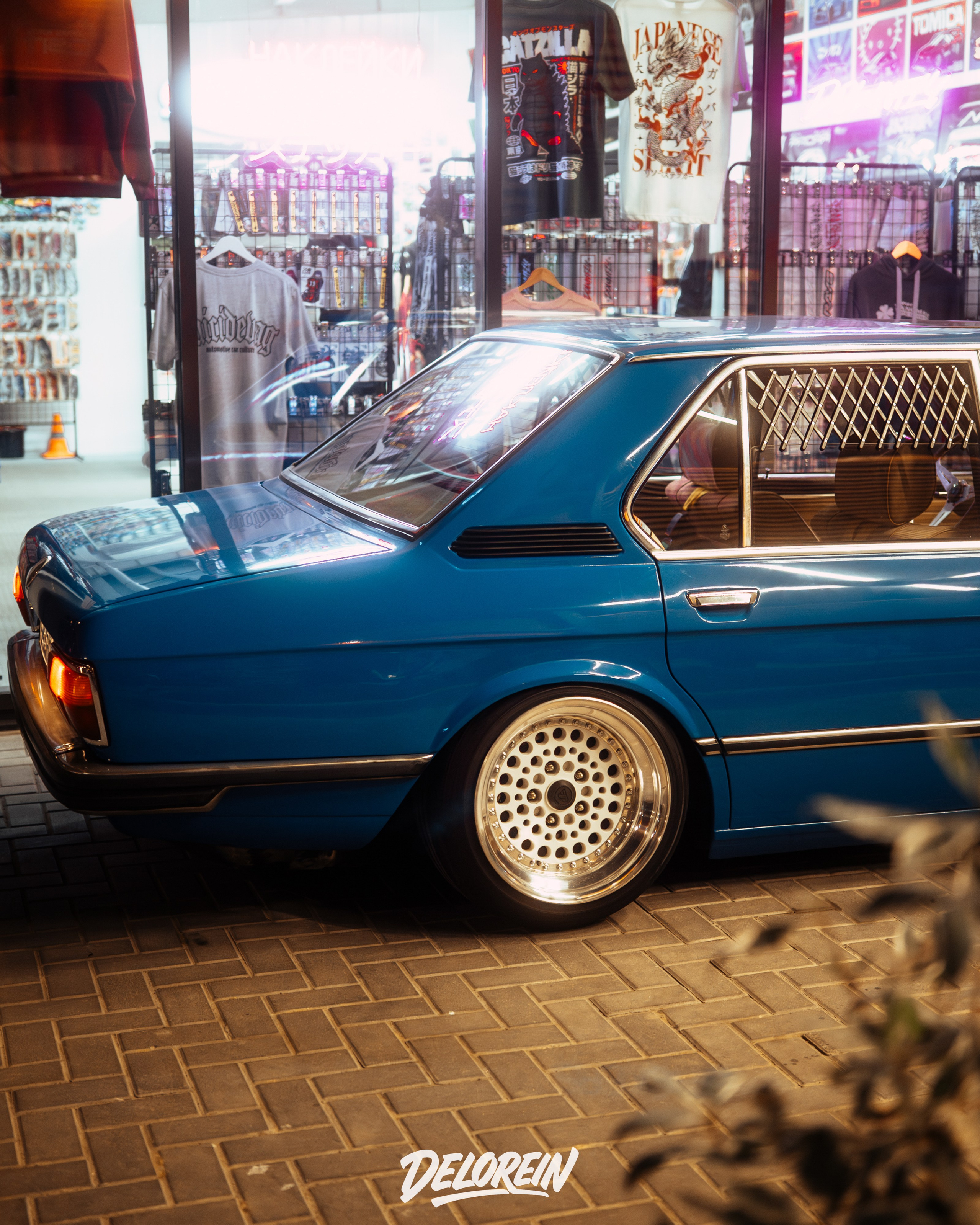 Downfly 10 сентября 2025. DeLorein