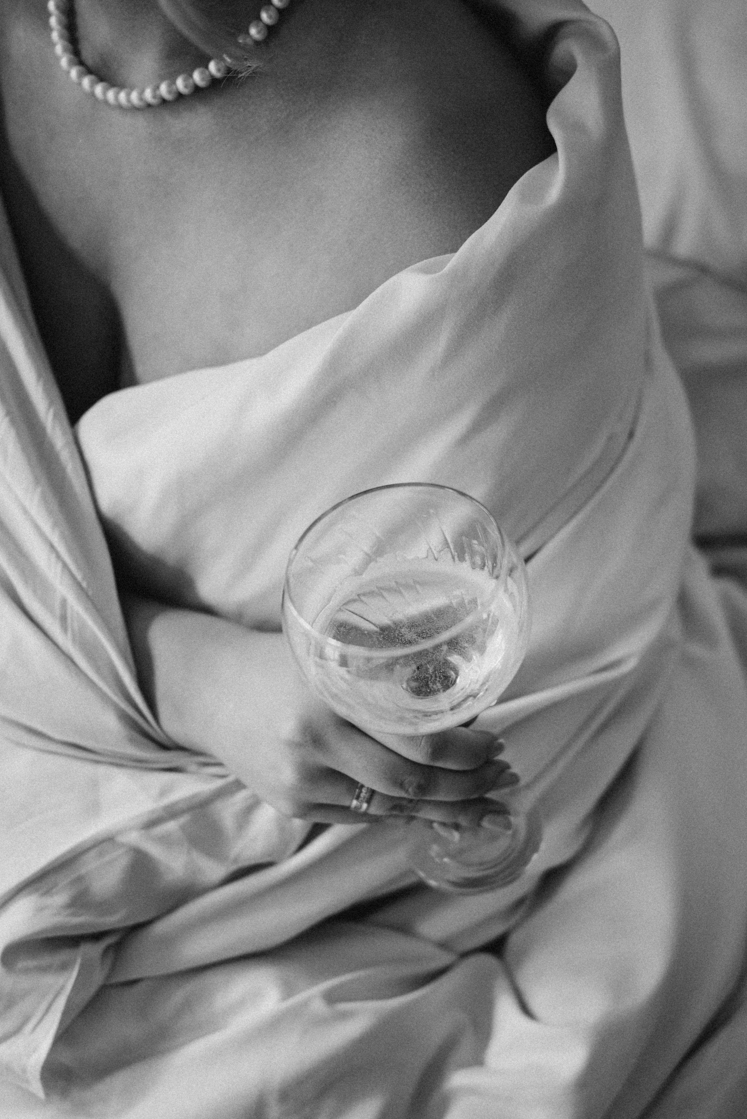 Свадебная прогулка Анны и Игоря. Портретный и свадебный фотограф в Тбилиси • xeniqo