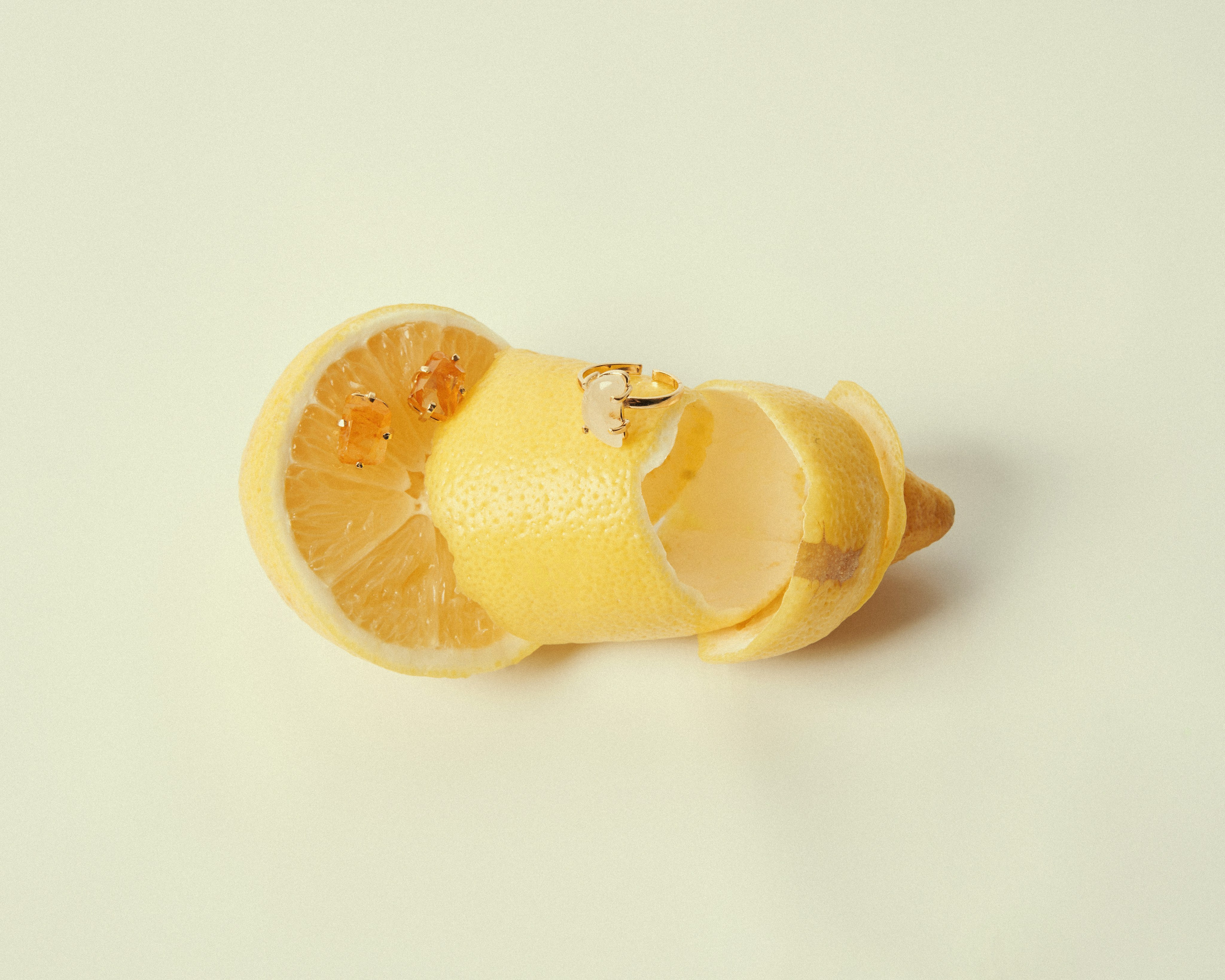 Съемка для бренда украшения GEMSTORY. Чувственный фотограф в Санкт-Петербурге Пятнова Ксения