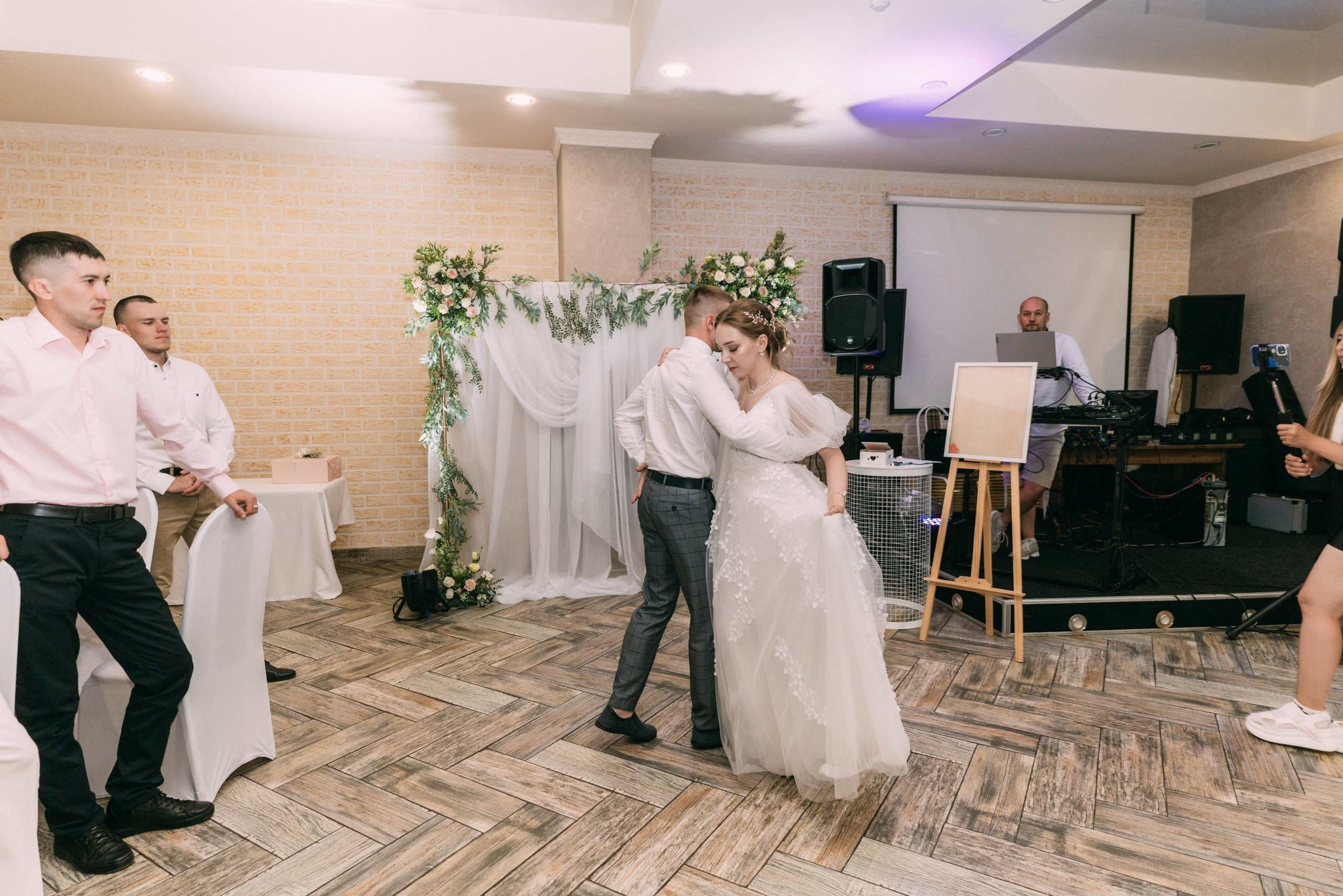 Елена и Антон. Свадебный и Мужской фотограф