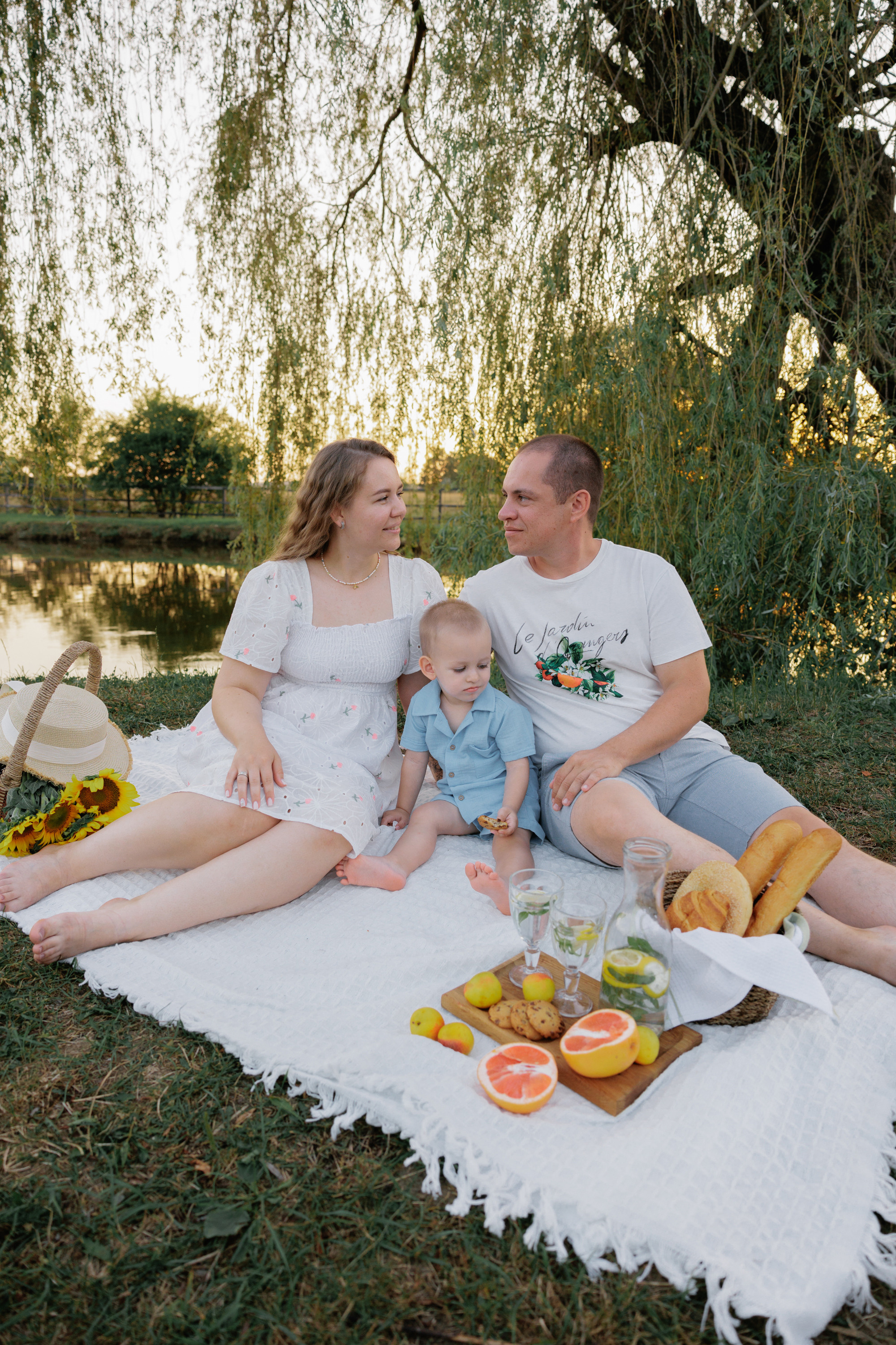 Олег, Алёна и Тимофей. Свадебный и семейный фотограф в Майкопе Валерия Кудрявцева