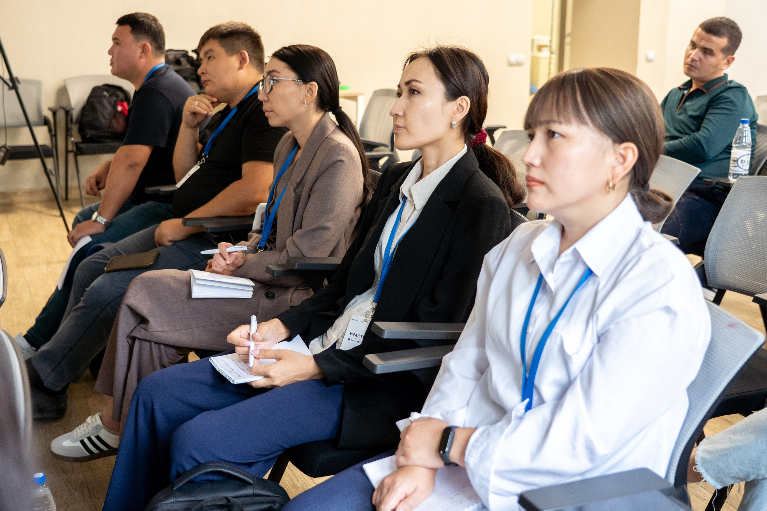 «Летний институт», посвящённый историческим процессам на евразийском пространстве. Репортажный фотограф в Москве Легкая Софья