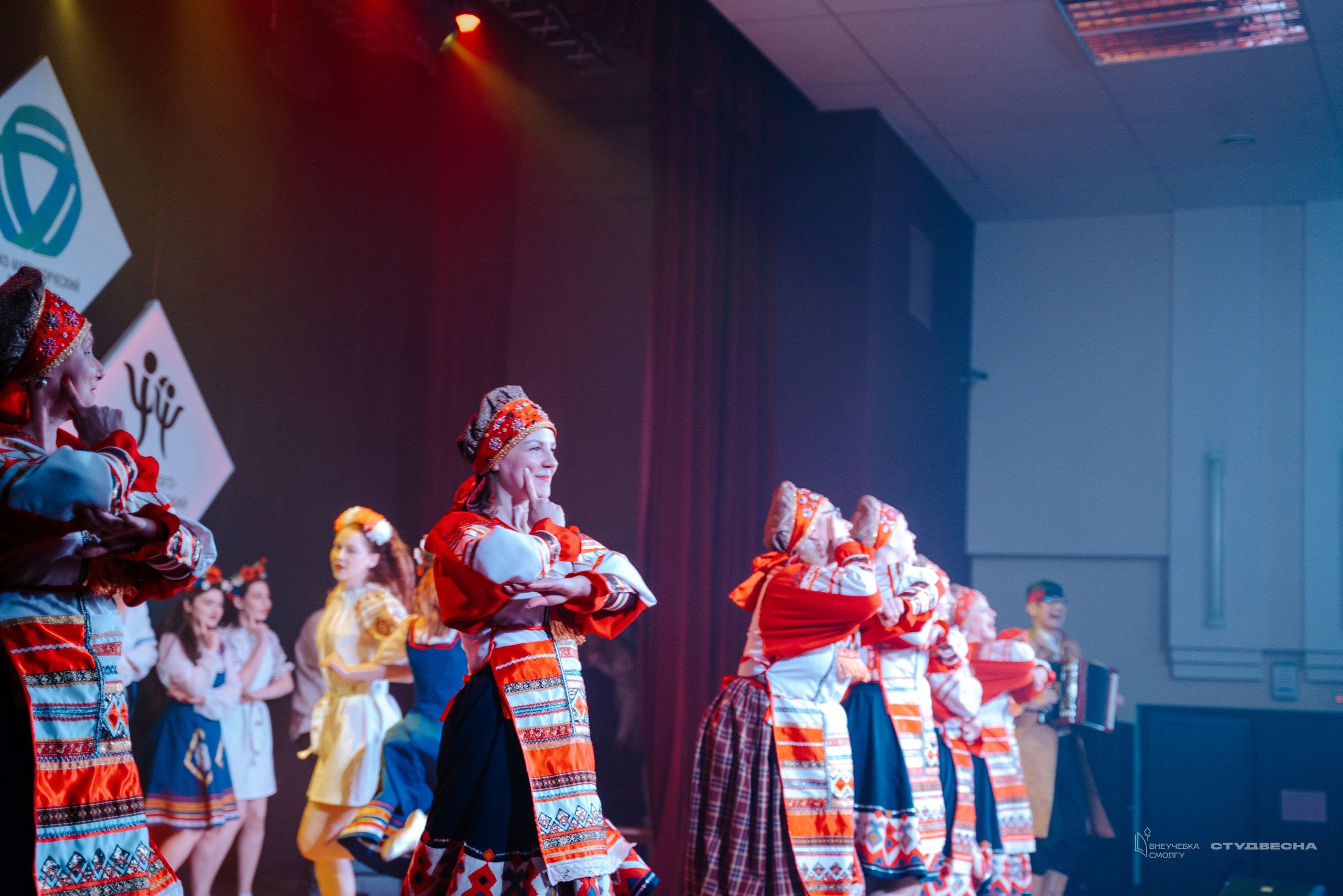 СмолГУ — Студвесна — 50/50. KiPPER Gallery — Фотограф