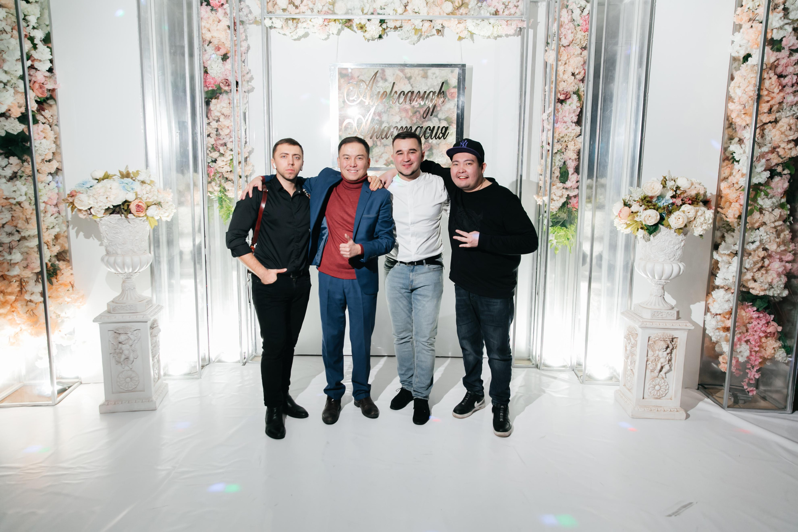 Александр и Анастасия. Свадебный и Семейный фотограф в Петрпавловске