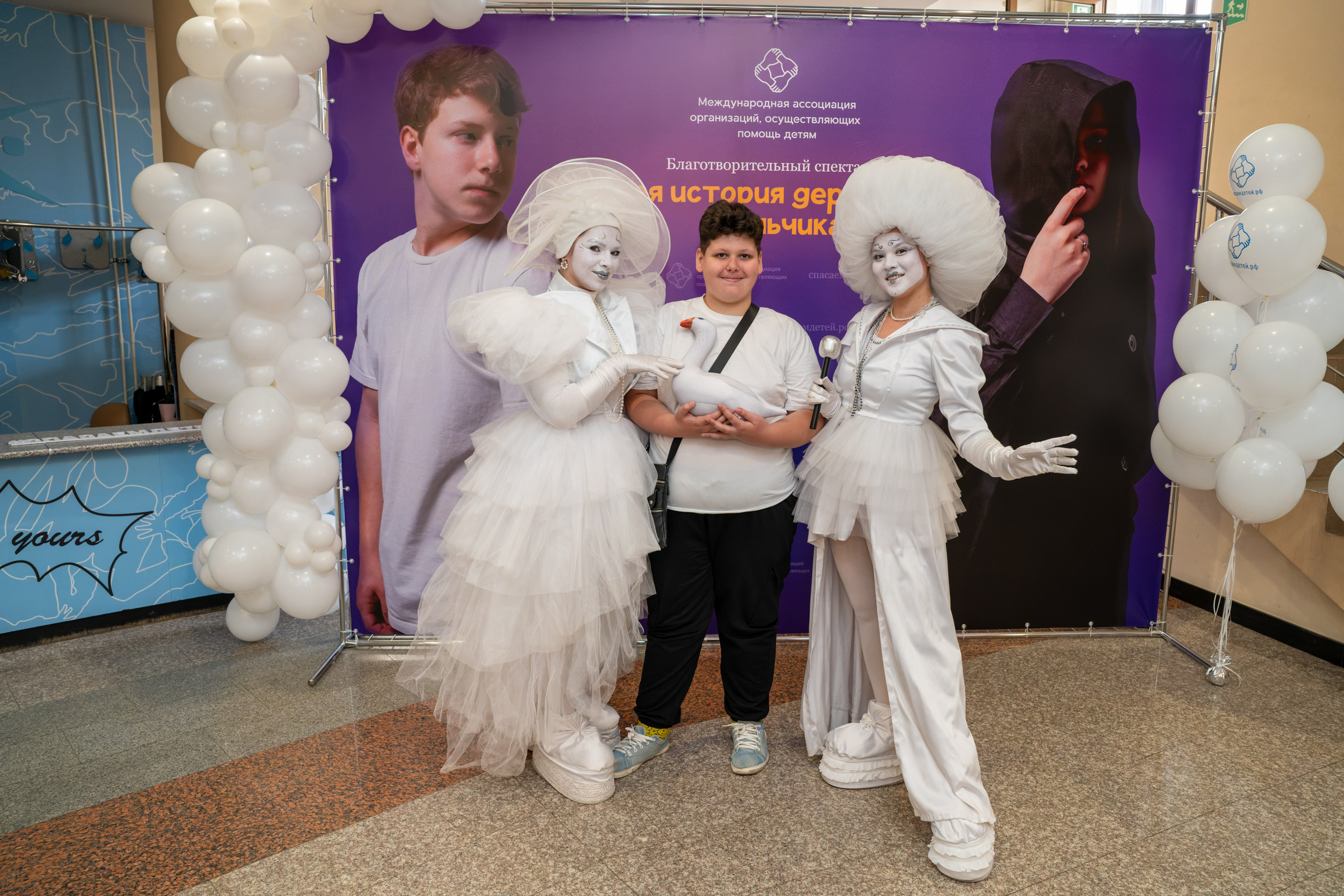 Съёмка благотворительного спектакля «Новая история деревянного мальчика». «Студия DRONAVT`s» — видеосъёмка и фотография г. Москва