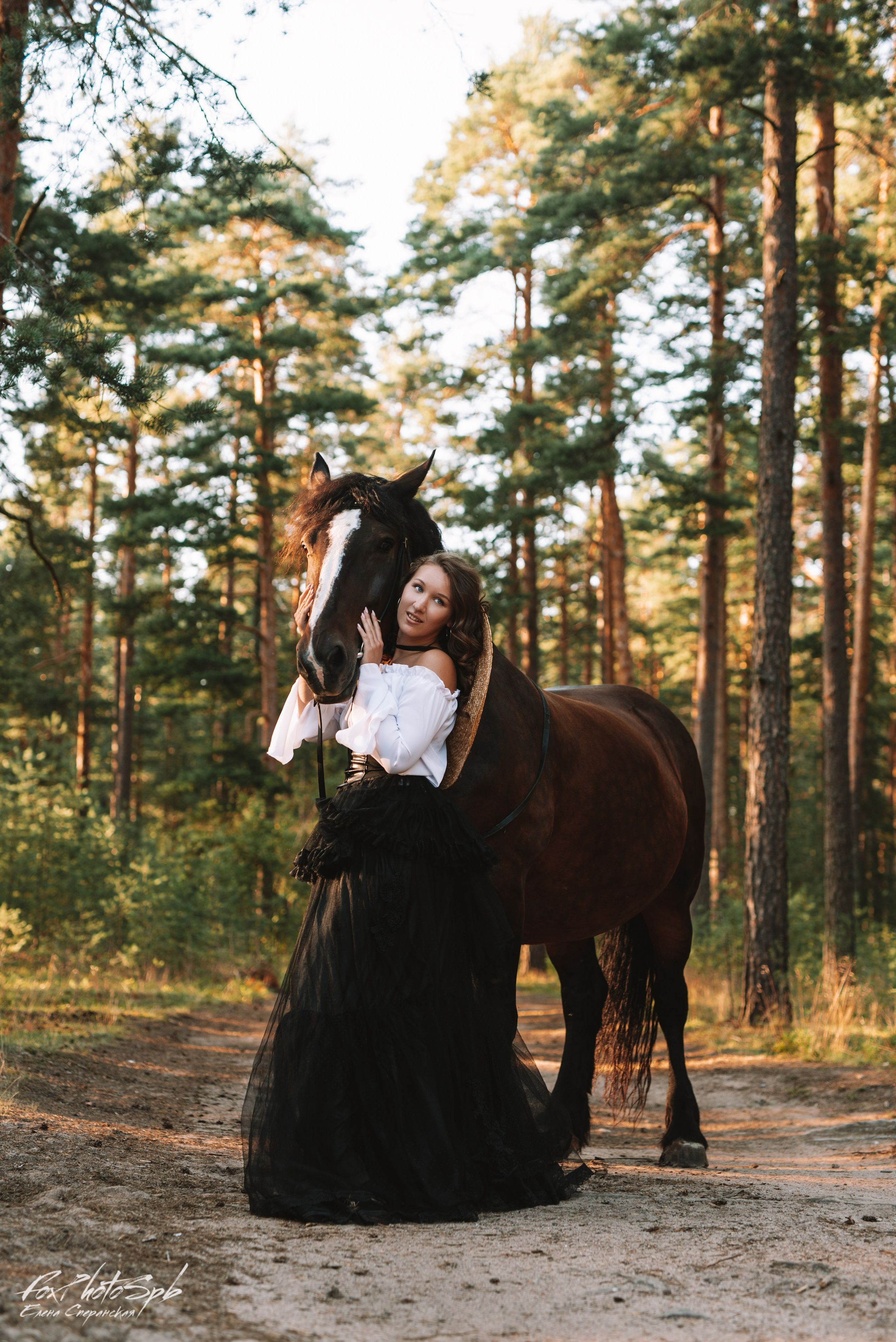 С лошадками. Фотограф в Санкт-Петербурге и Ленинградской области