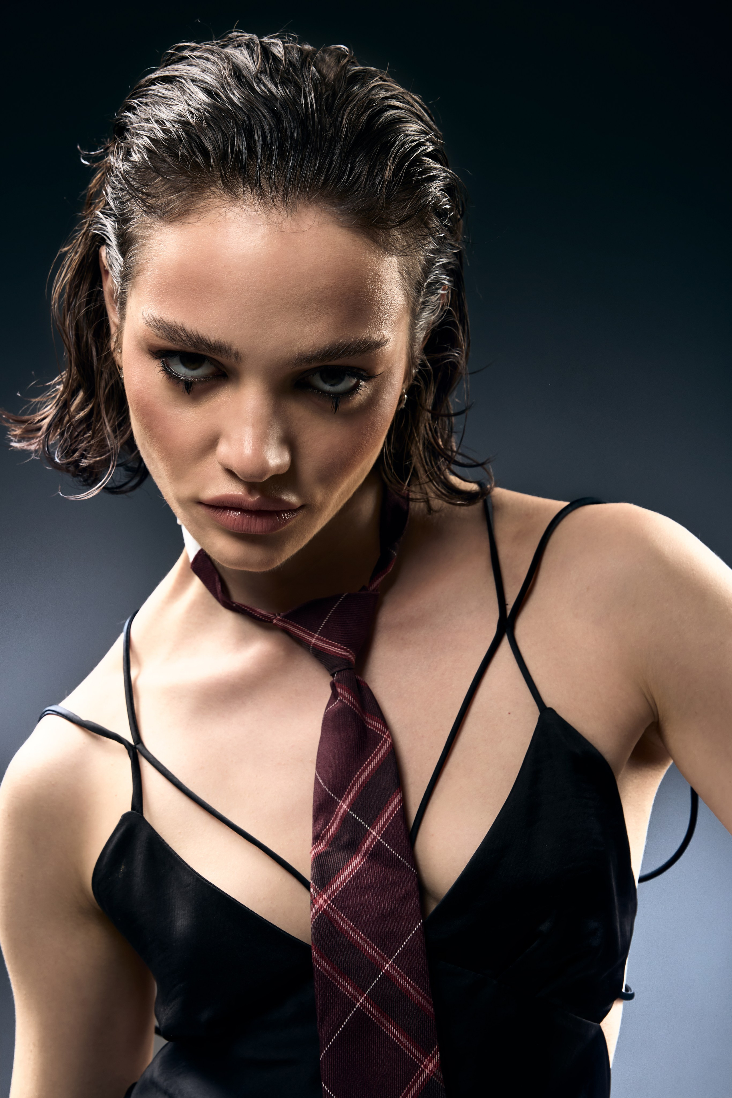 Fashion editorial photoshoots. Mona — Fashion & Documentary photographer