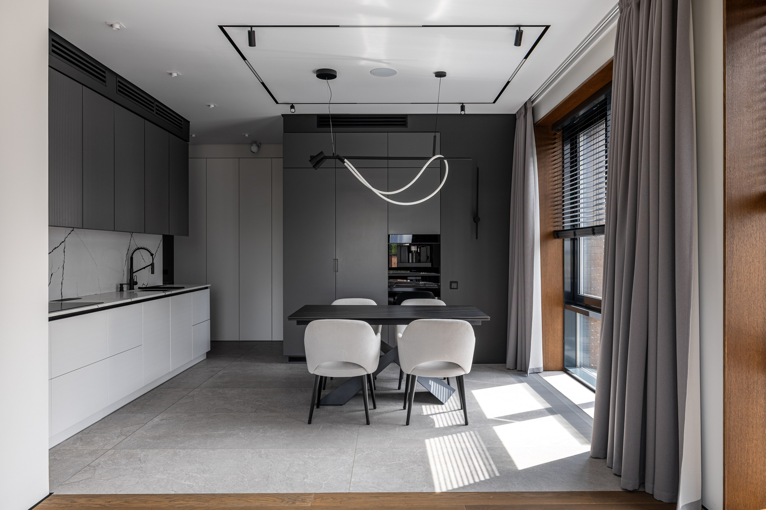 Дизайнерская семейная квартира с панорамными окнами. Veselinskiy| Интерьерный фотограф | Москва