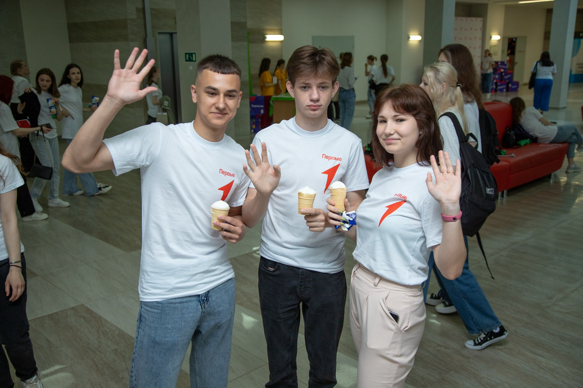 Первый фестиваль Движения Первых в Краснодаре. Репортажный, промышленный и маркетплейс-фотограф Дмитрий Чернат