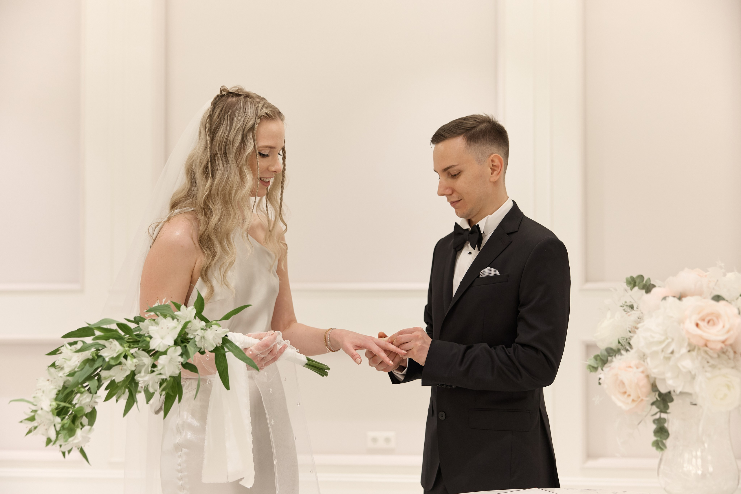 Roman & Julia Green House. Kharchenkotatianaweddingphoto