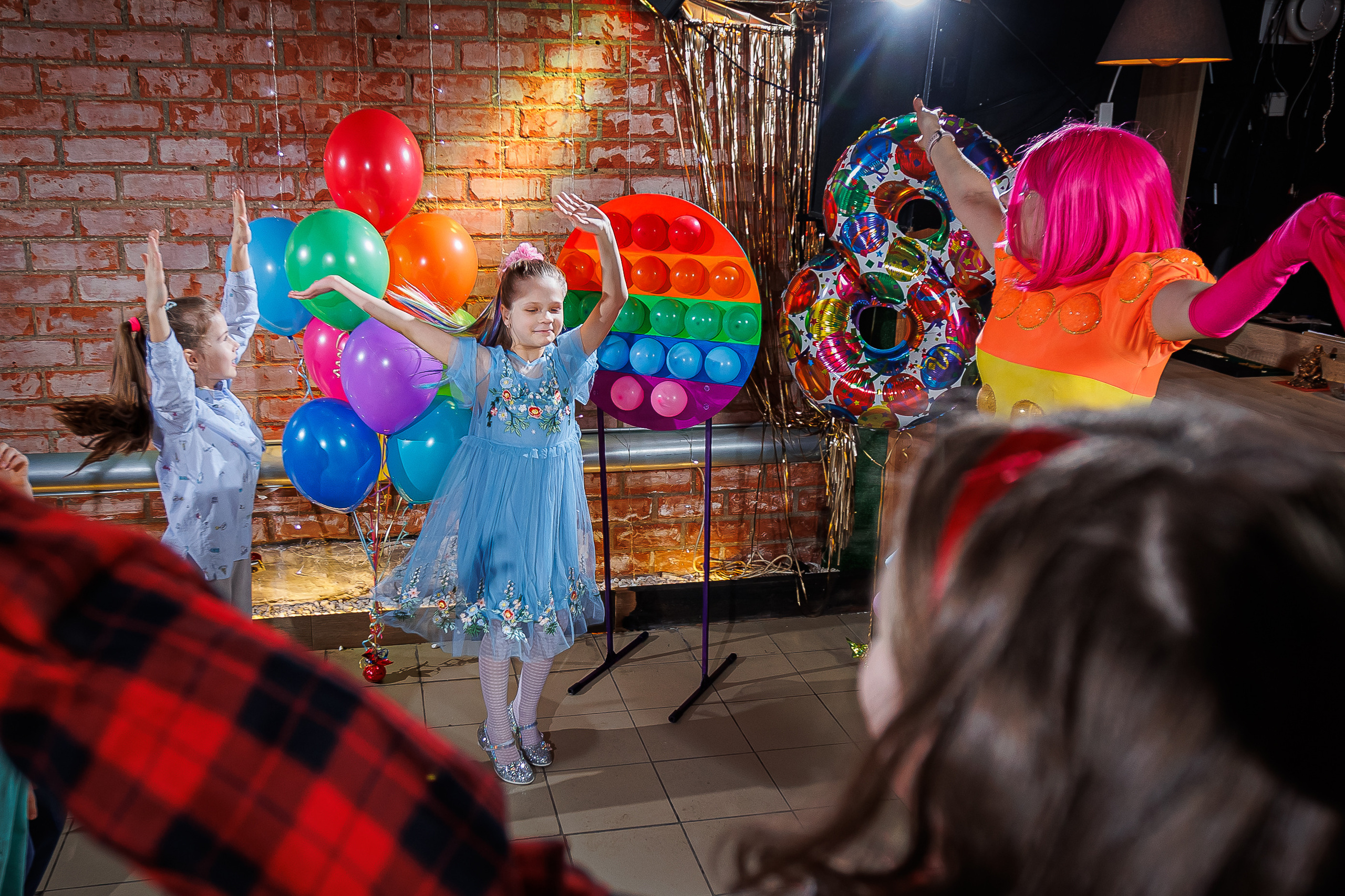 День рождения Кристины «Pop-it». Семейный и детский фотограф Комина Елена, Власиха, Одинцово