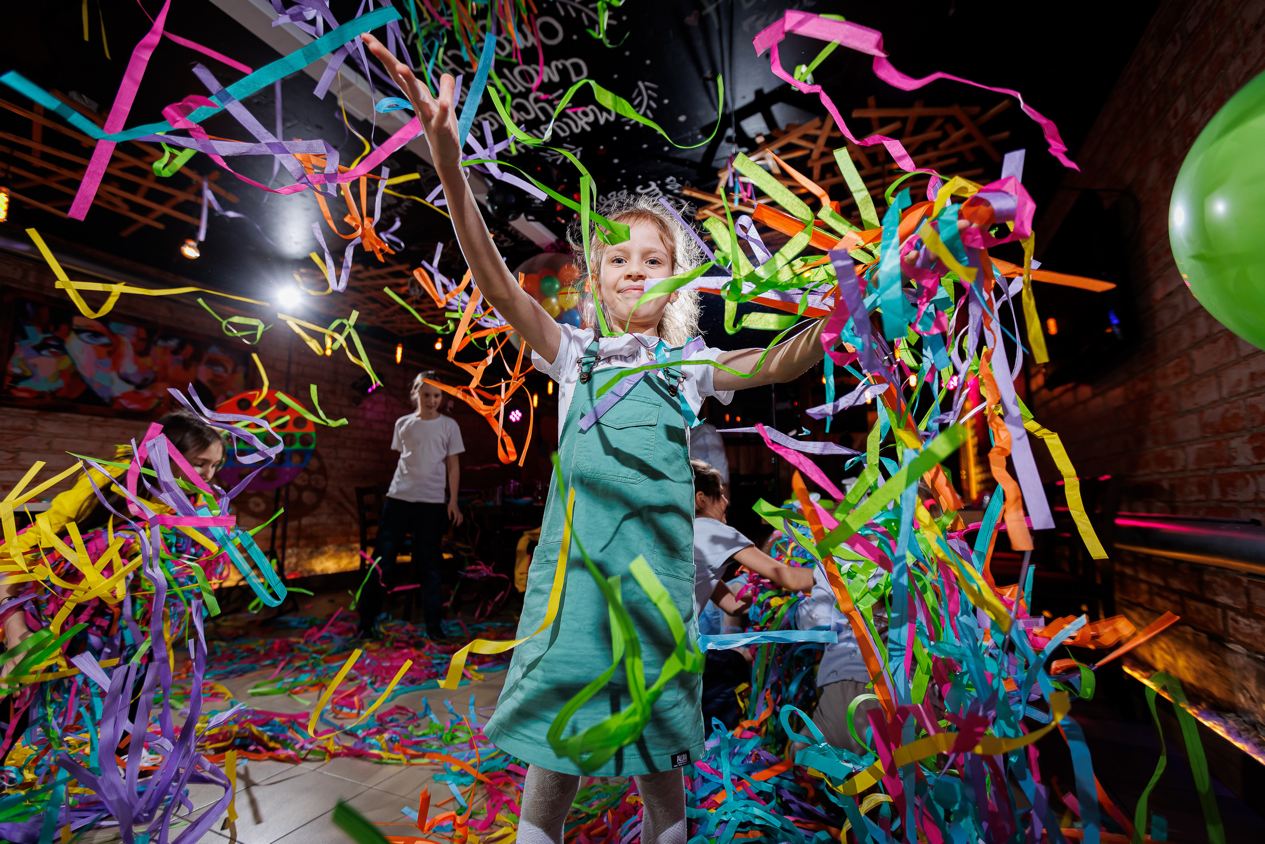 День рождения Кристины «Pop-it». Семейный и детский фотограф Комина Елена, Власиха, Одинцово