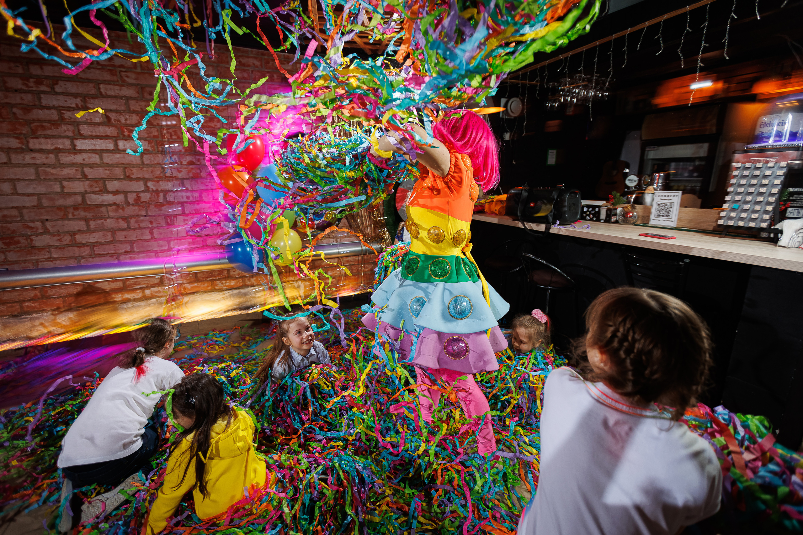 День рождения Кристины «Pop-it». Семейный и детский фотограф Комина Елена, Власиха, Одинцово