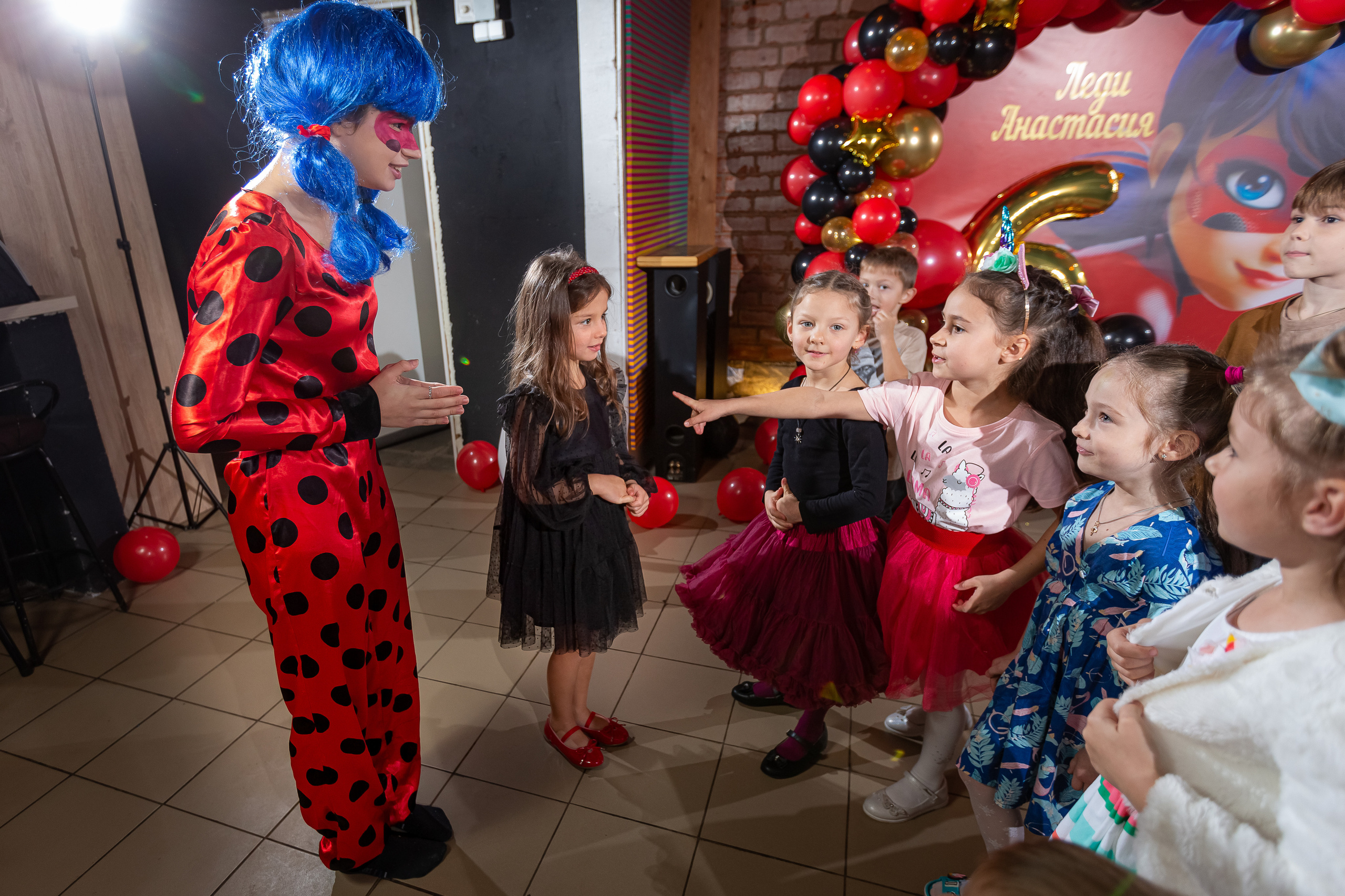 День рождения Насти в стиле «Леди Баг». Семейный и детский фотограф Комина Елена, Власиха, Одинцово