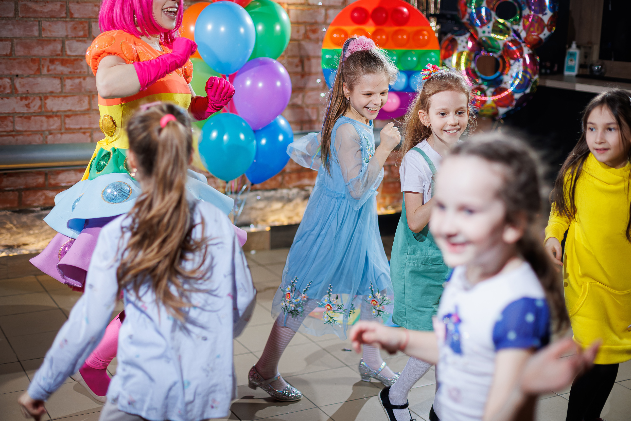 День рождения Кристины «Pop-it». Семейный и детский фотограф Комина Елена, Власиха, Одинцово