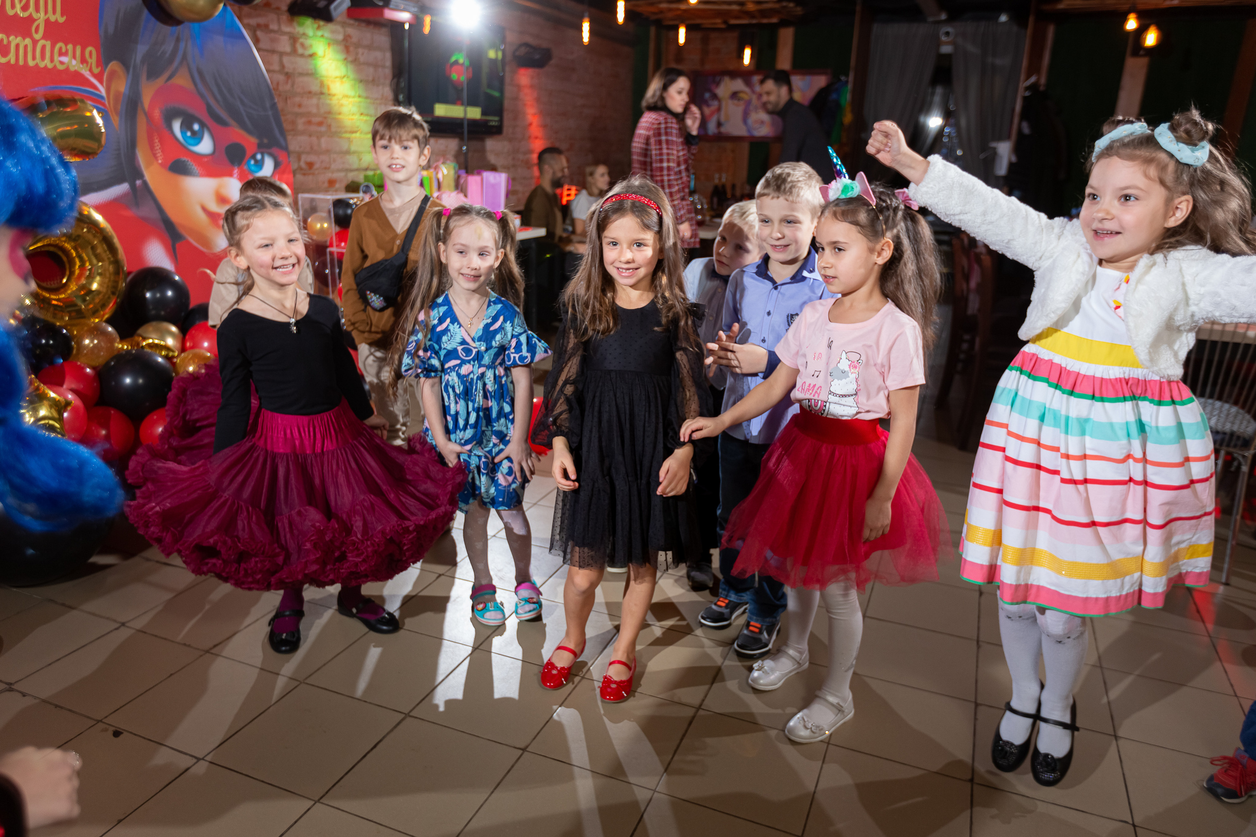 День рождения Насти в стиле «Леди Баг». Семейный и детский фотограф Комина Елена, Власиха, Одинцово