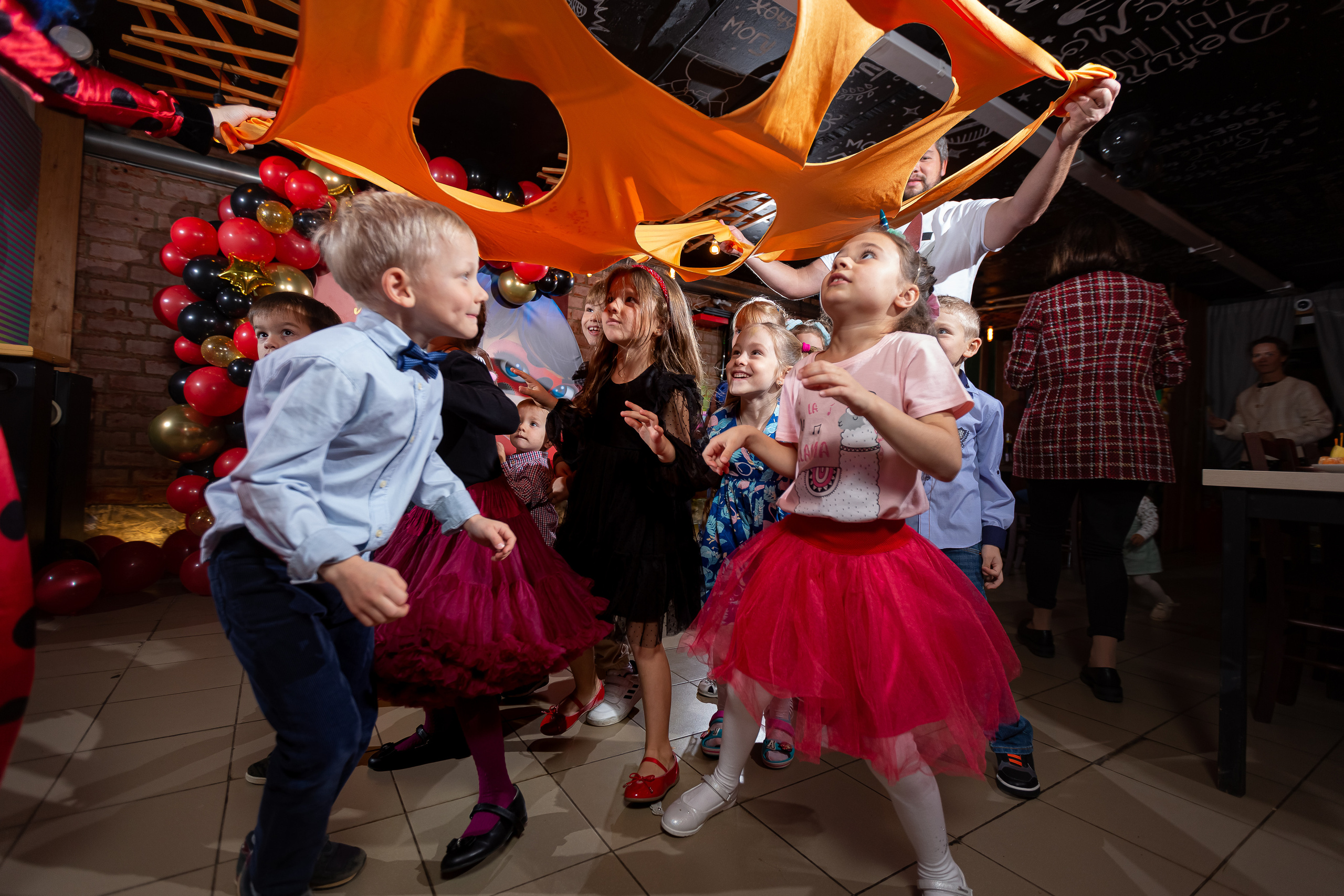 День рождения Насти в стиле «Леди Баг». Семейный и детский фотограф Комина Елена, Власиха, Одинцово